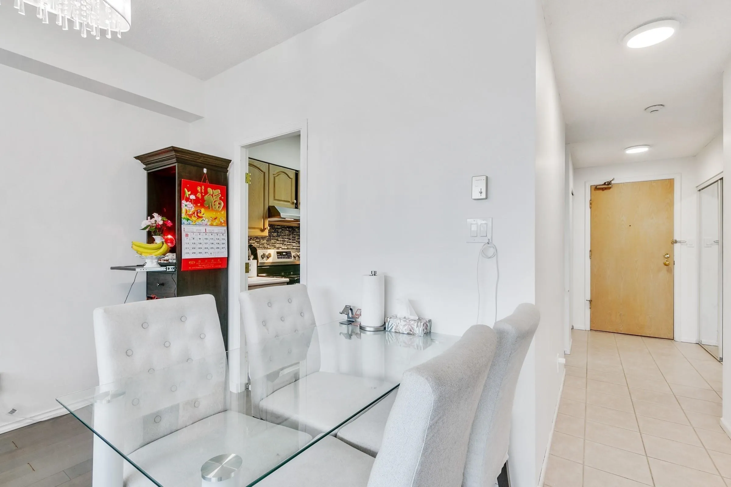 5885 Olive Avenue #905