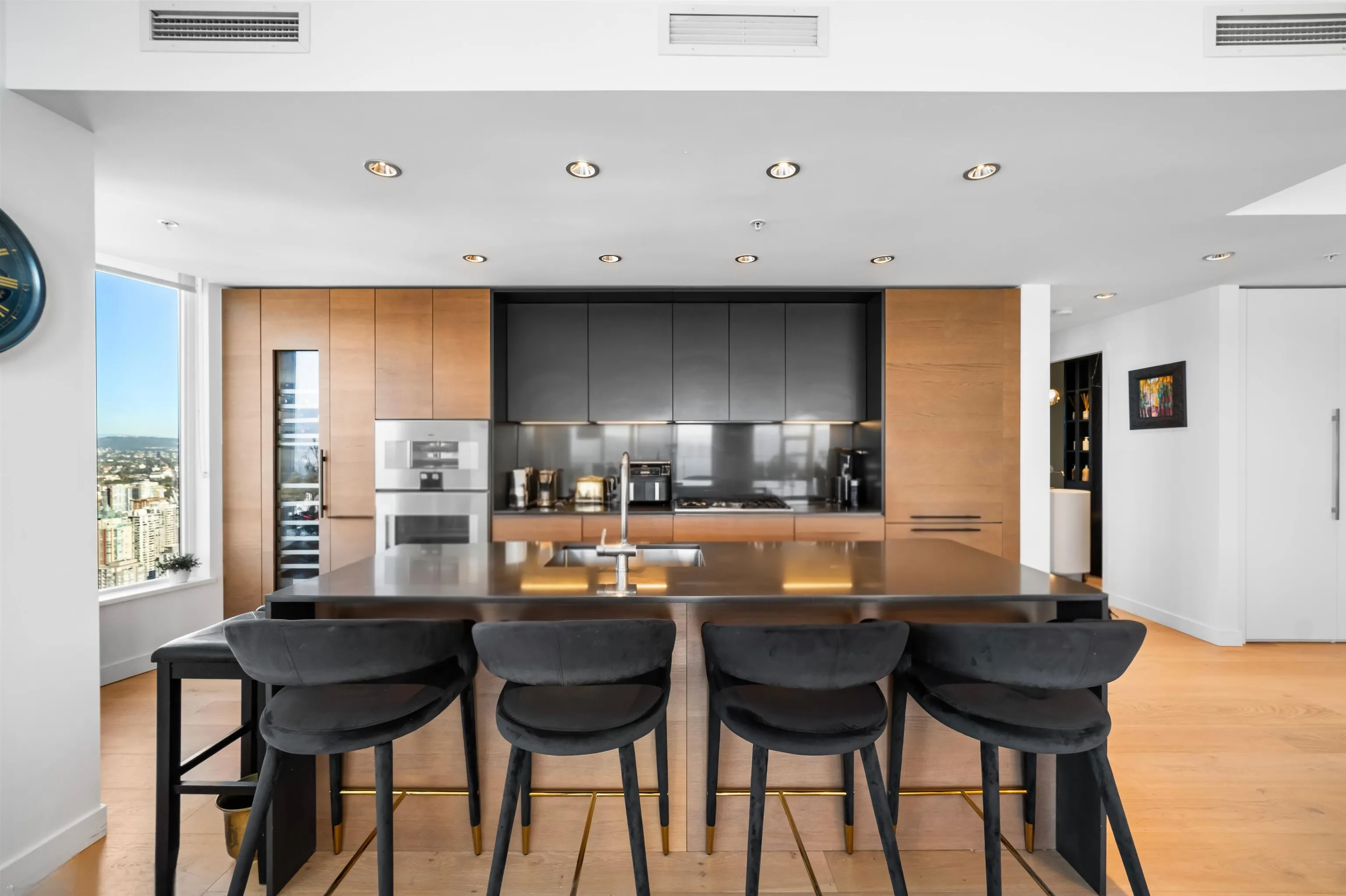 1289 Hornby Street #5602