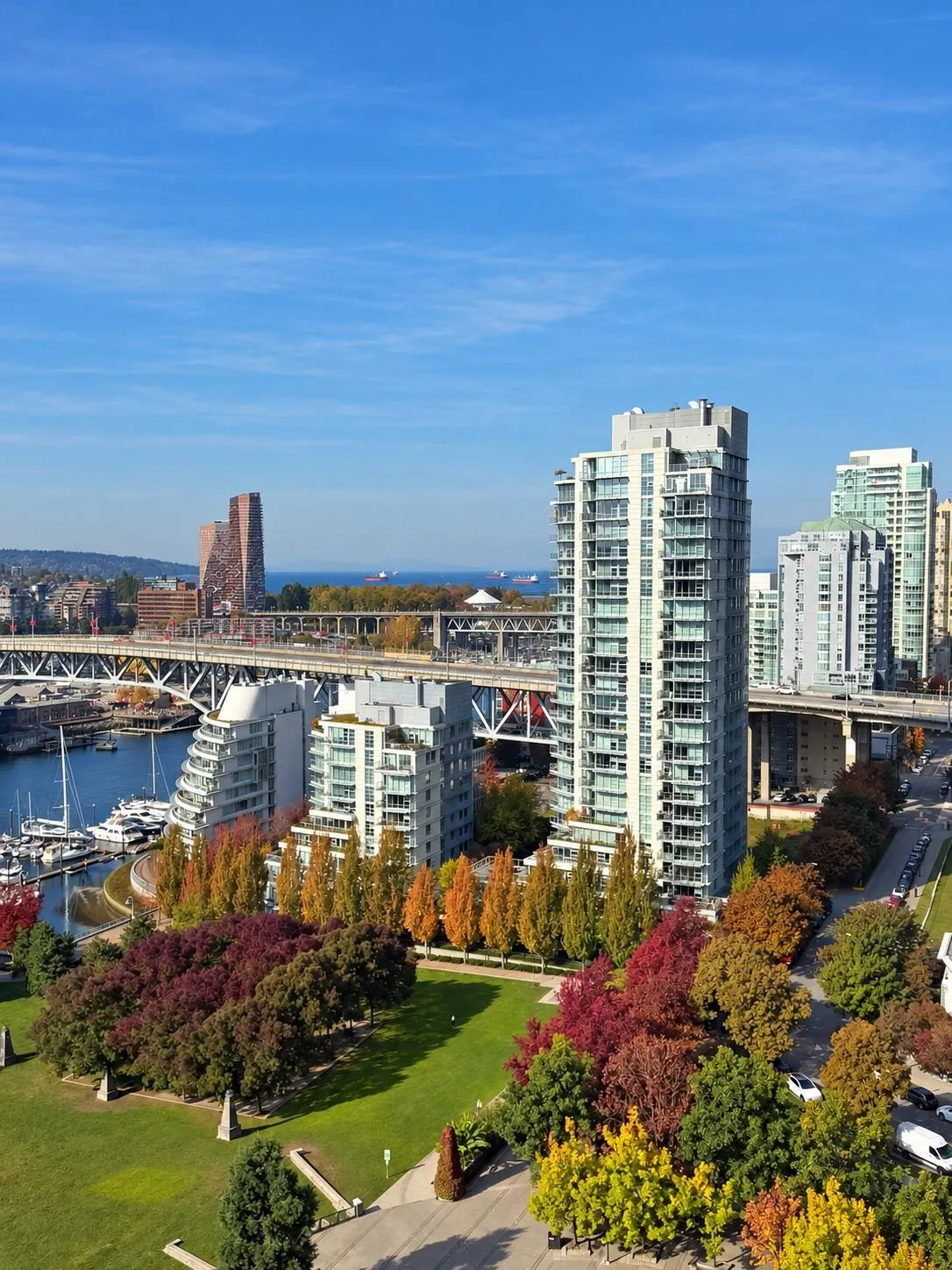 455 Beach Crescent #2303