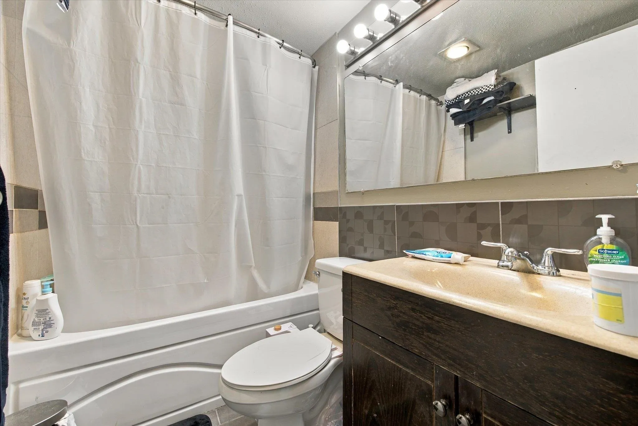 830 E 7th Avenue #107