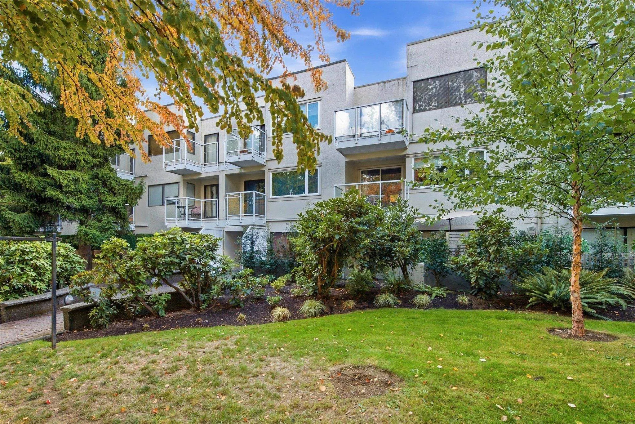 830 E 7th Avenue #107