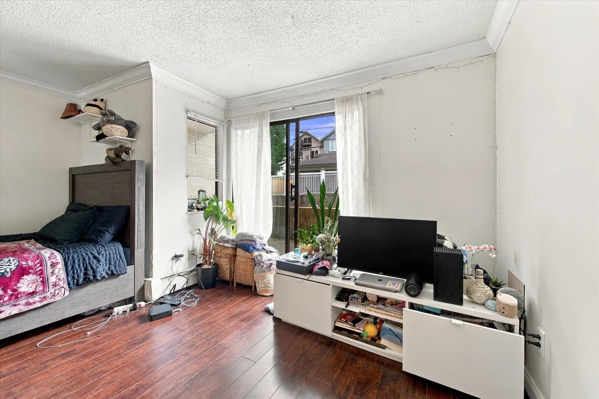 830 E 7th Avenue #107