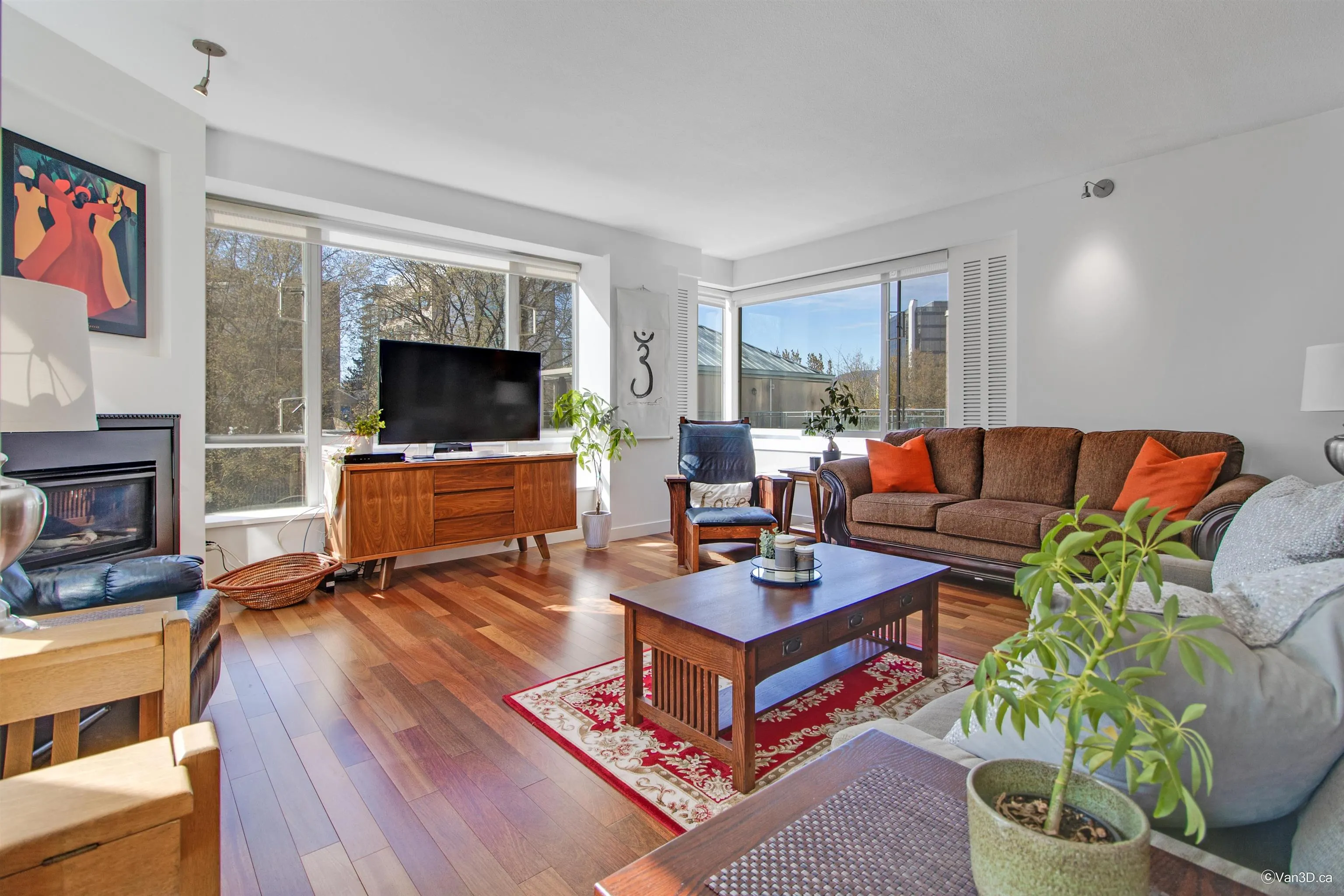 2628 Ash Street #401