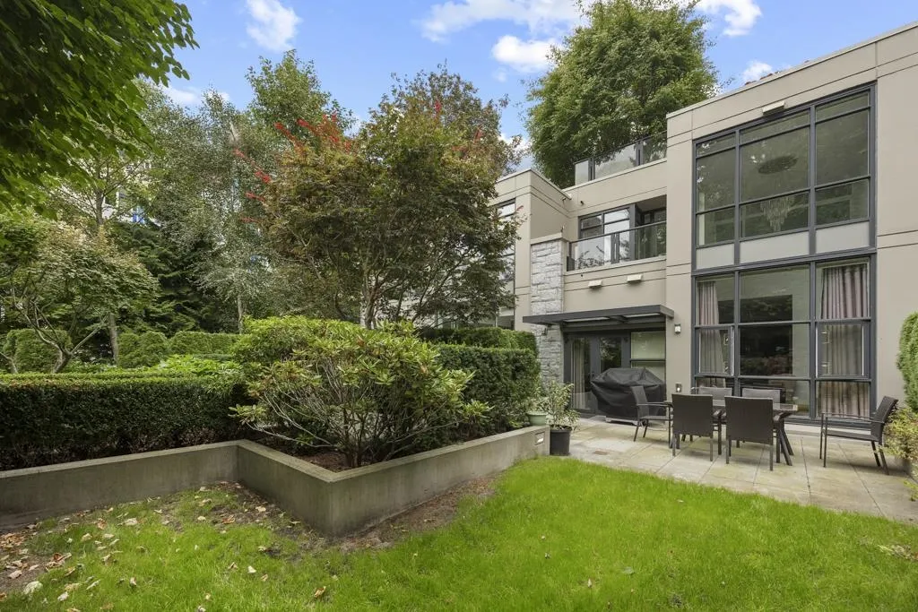 59** Walter Gage Road