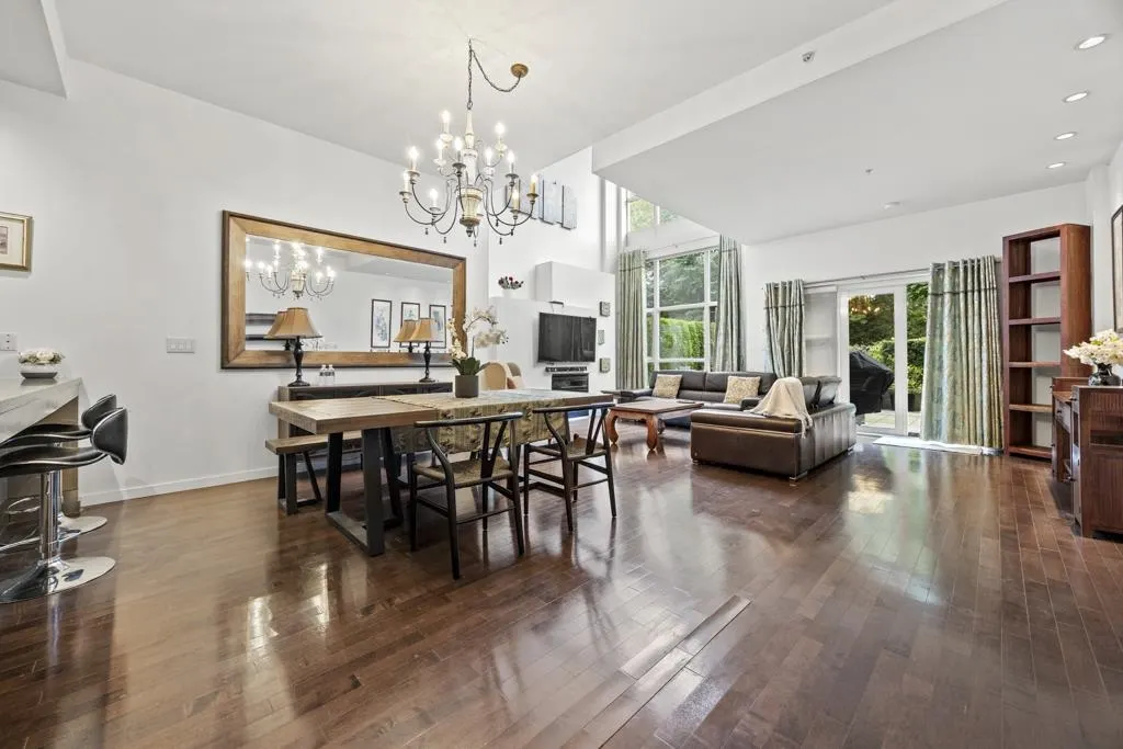59** Walter Gage Road