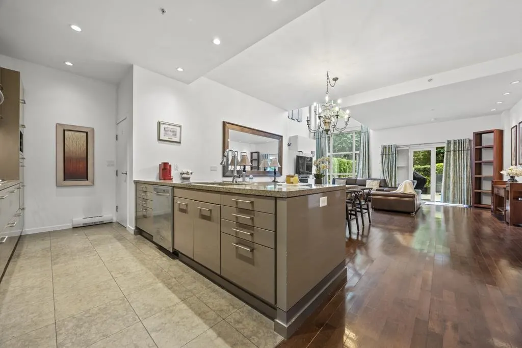 59** Walter Gage Road