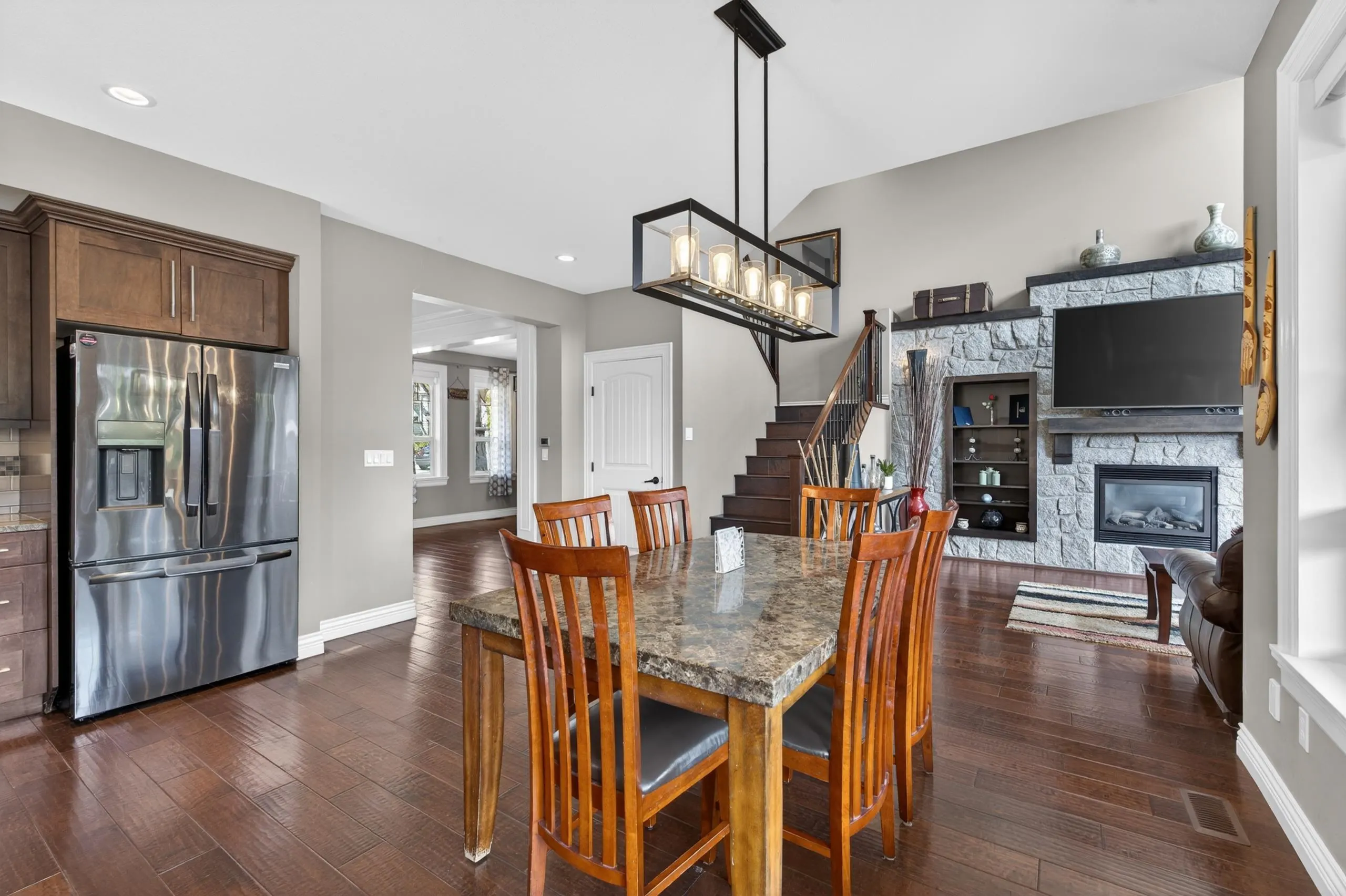 1213 Burkemont Place