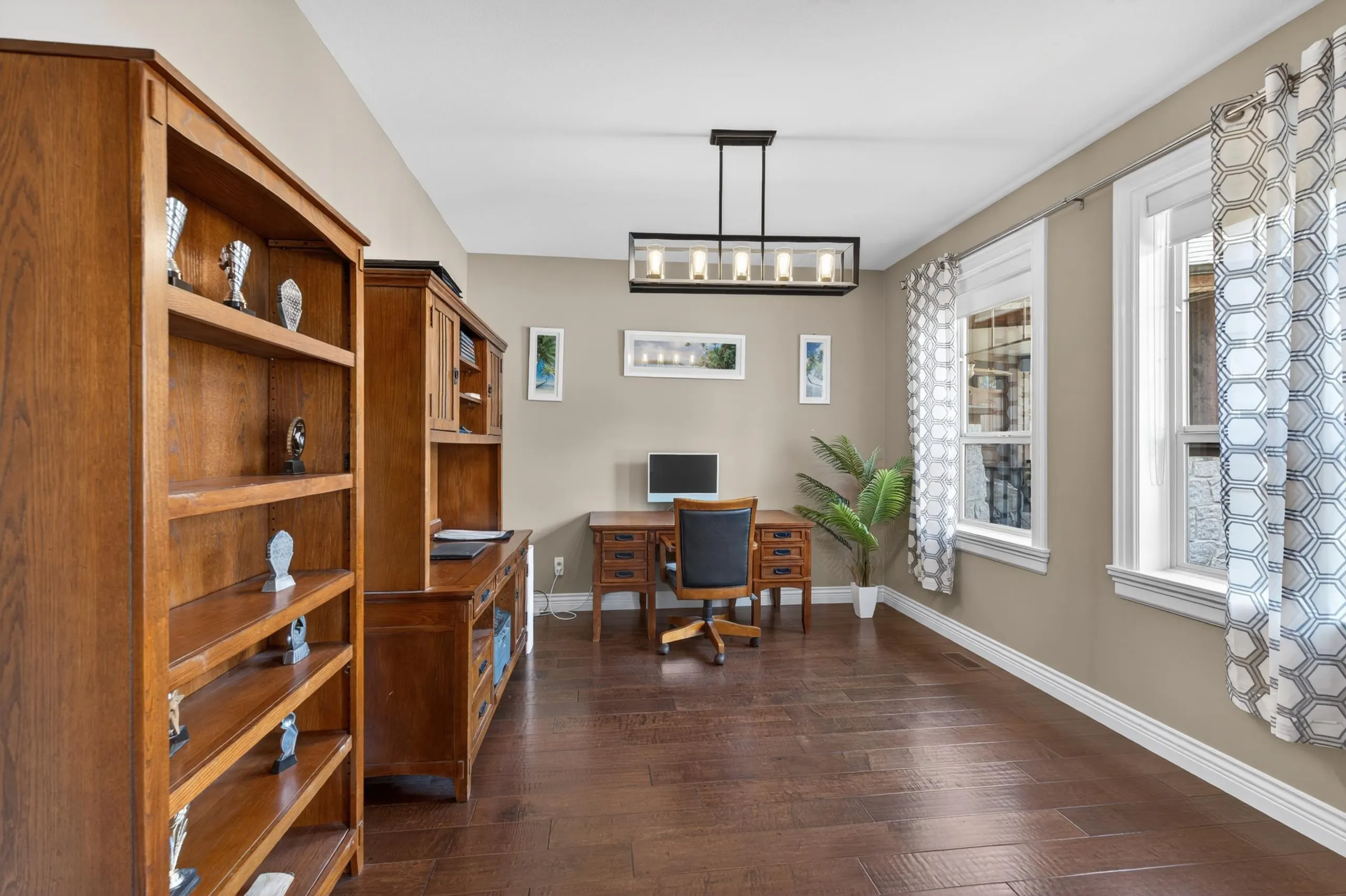 1213 Burkemont Place