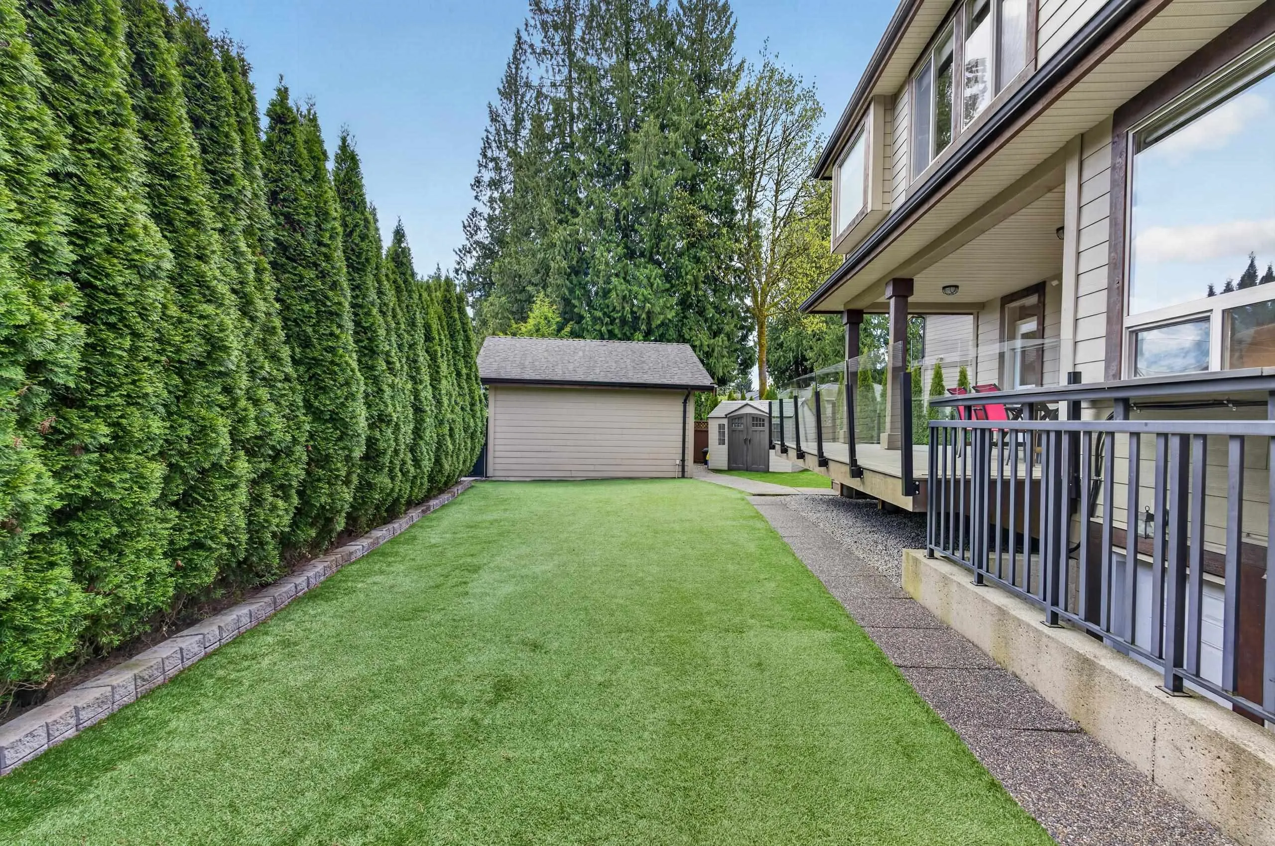 1213 Burkemont Place