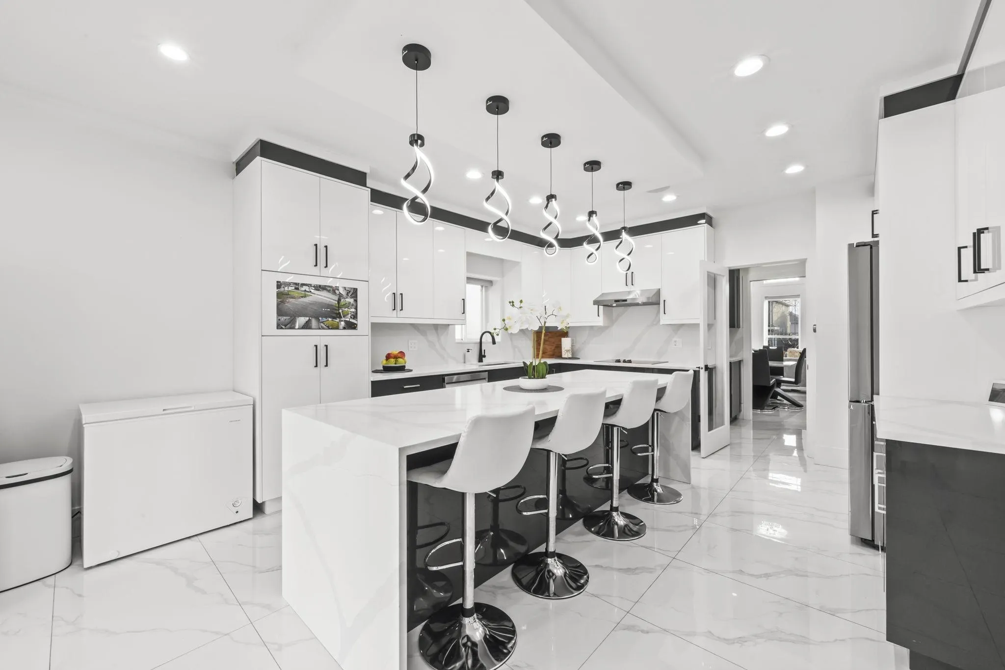 15079 67 Avenue