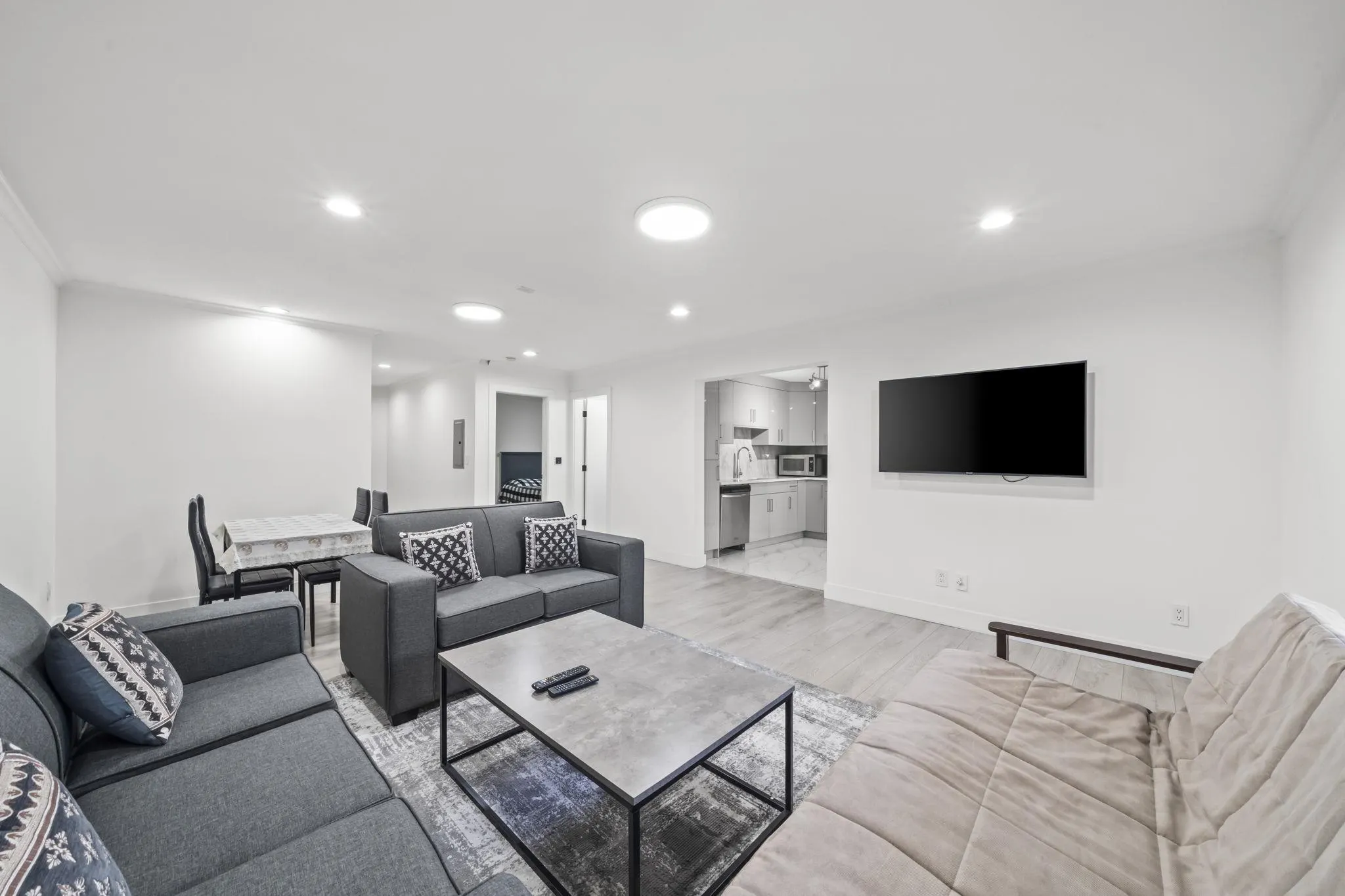 15079 67 Avenue