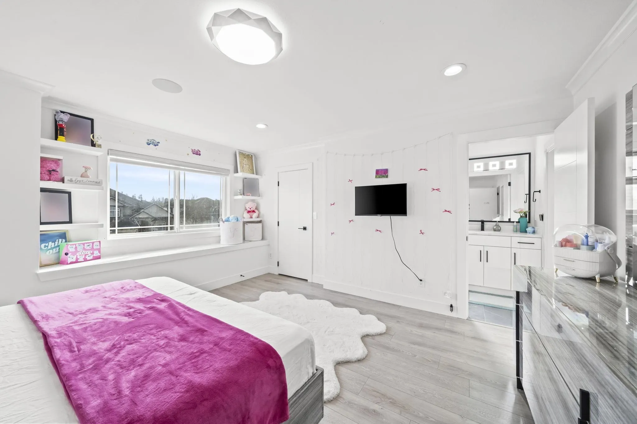 15079 67 Avenue