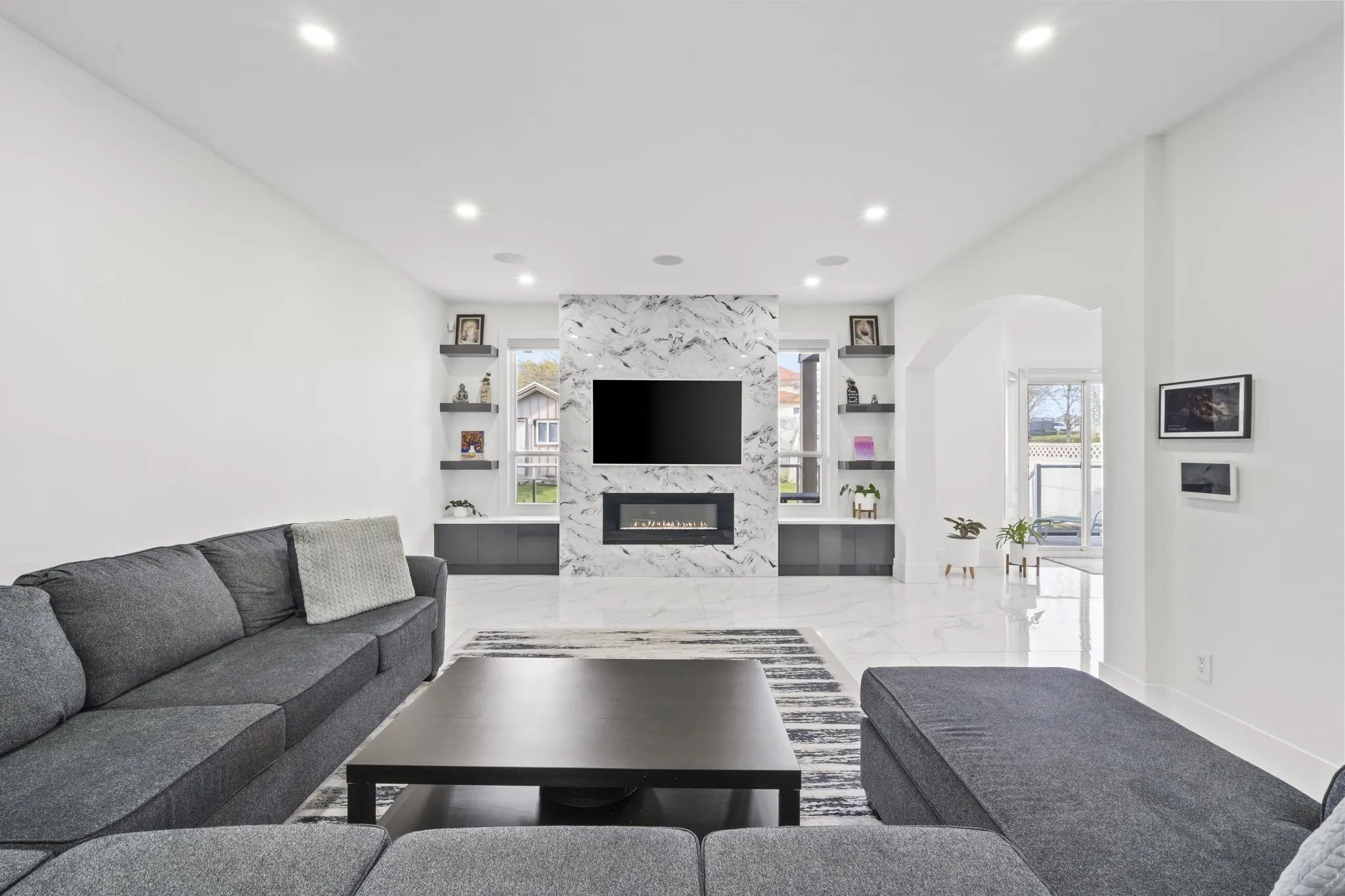 15079 67 Avenue