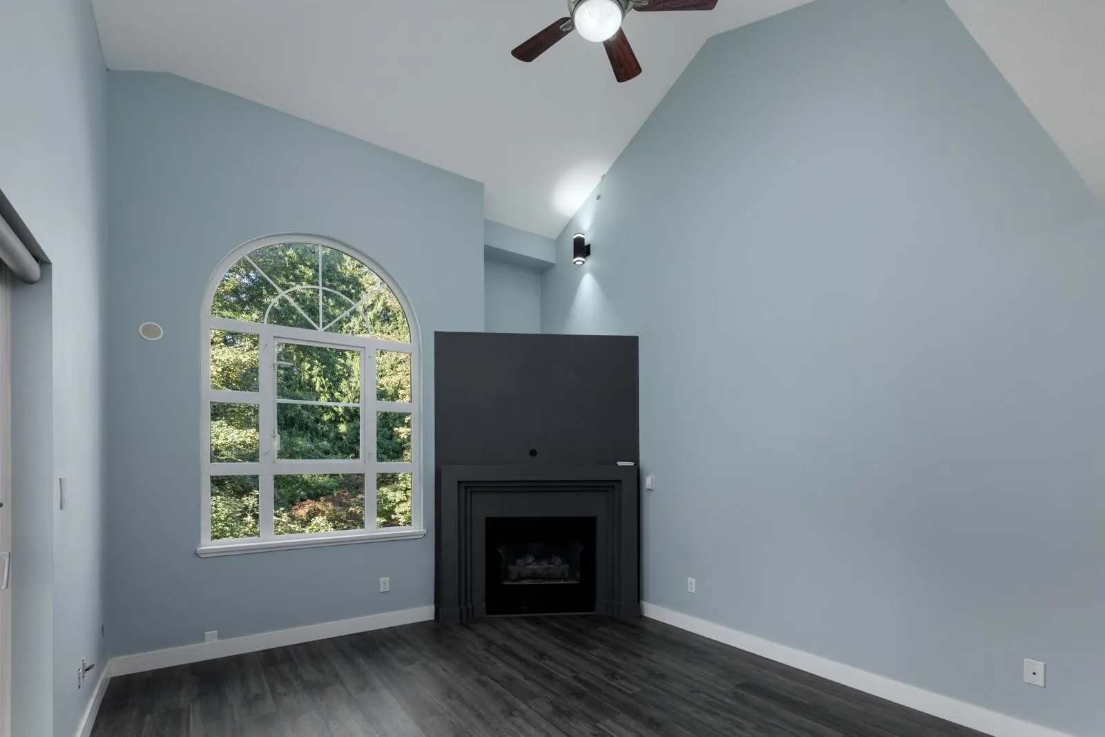2231 Welcher Avenue #310