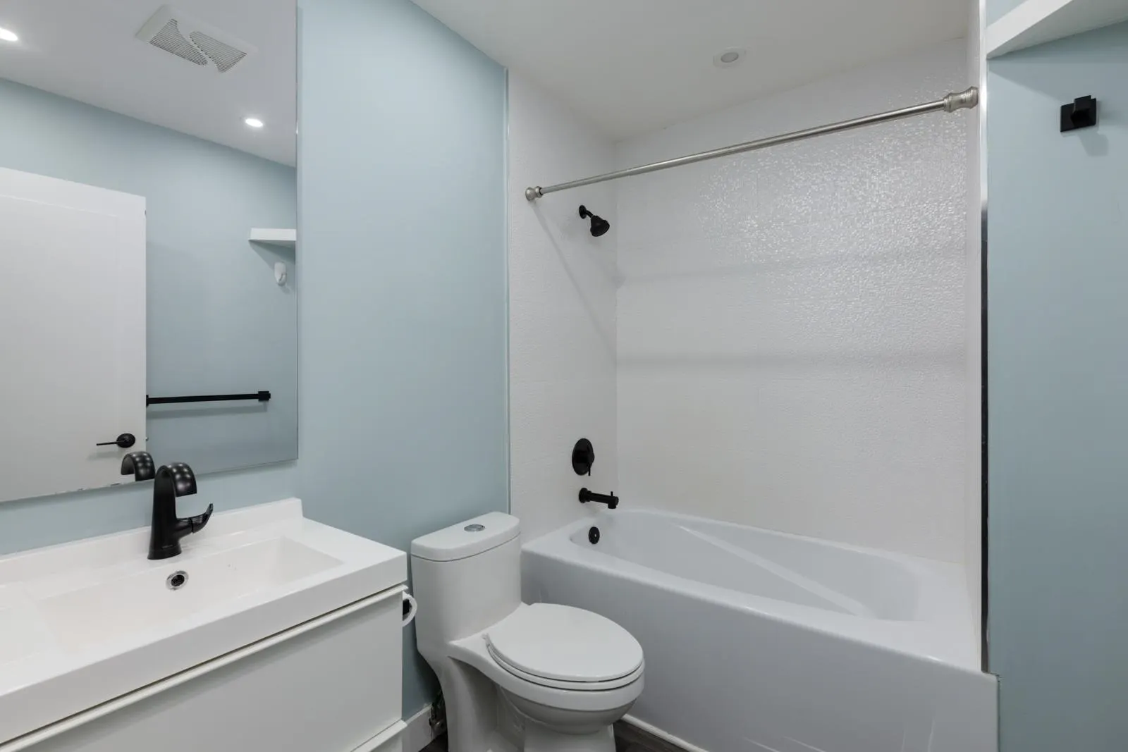 2231 Welcher Avenue #310