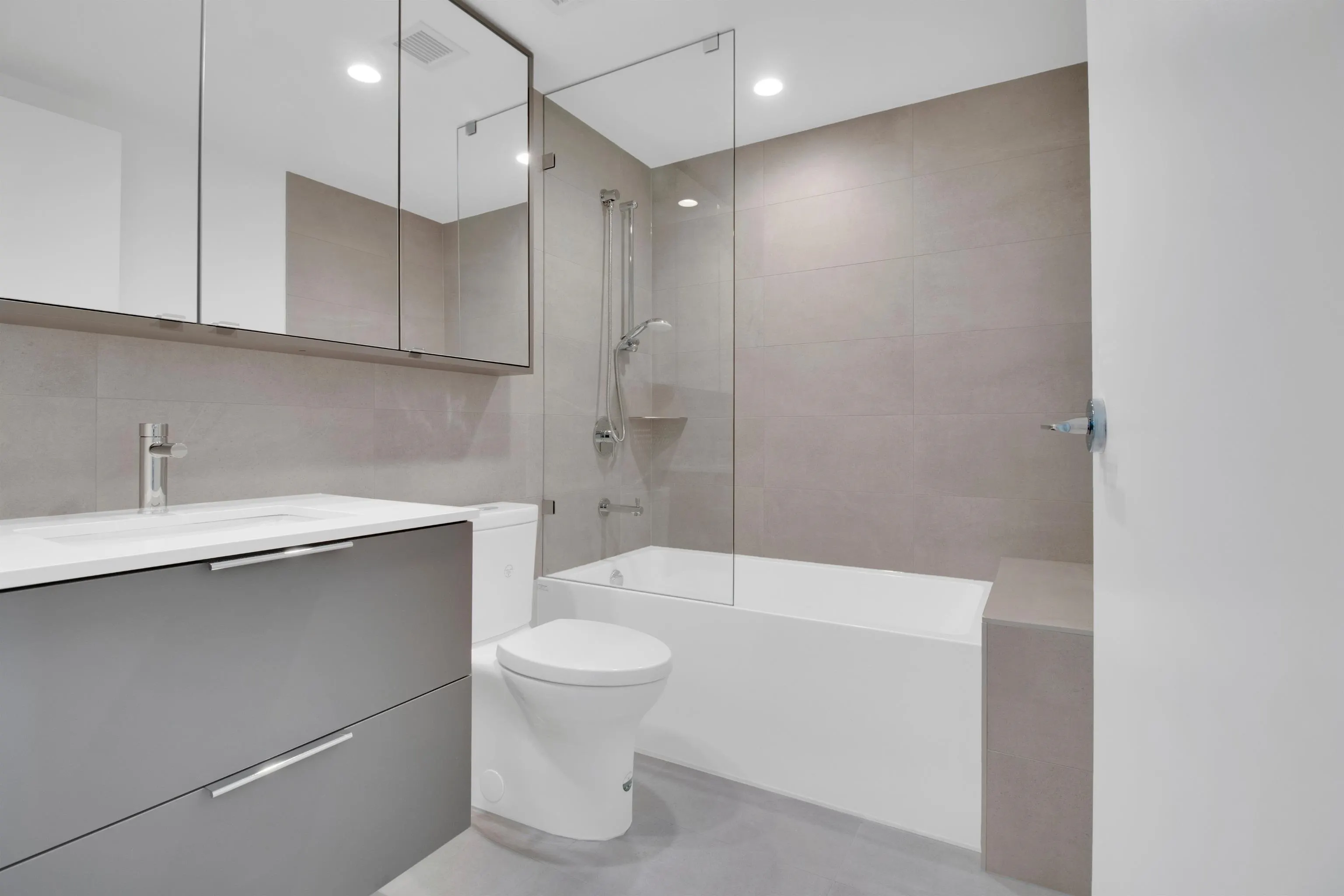 2135 Springer Avenue #3405