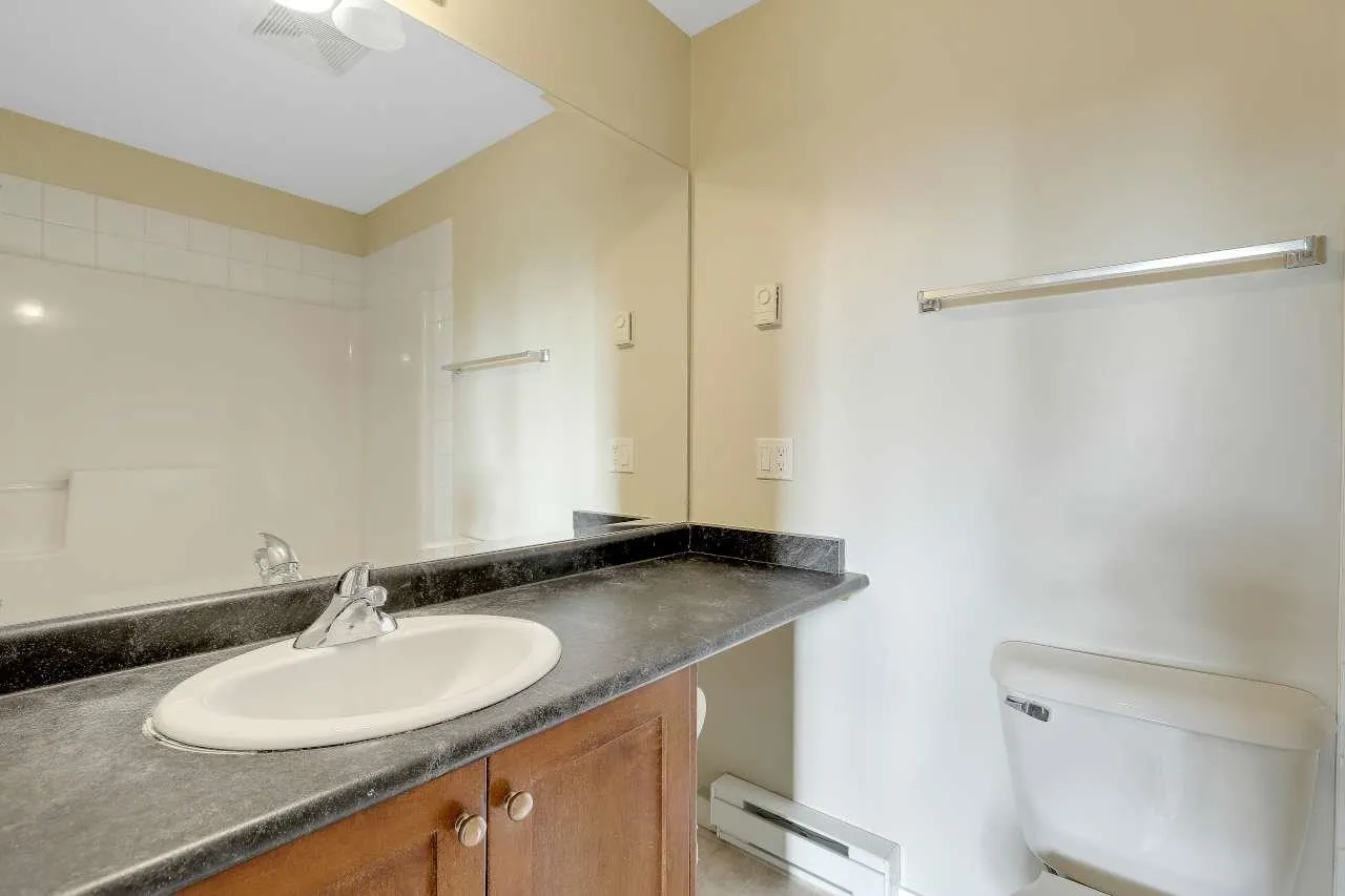 13277 108 Avenue #220