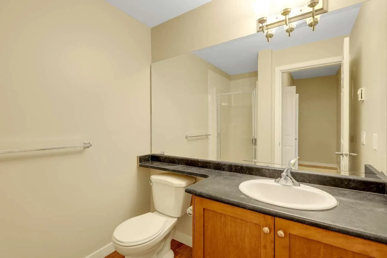 13277 108 Avenue #220