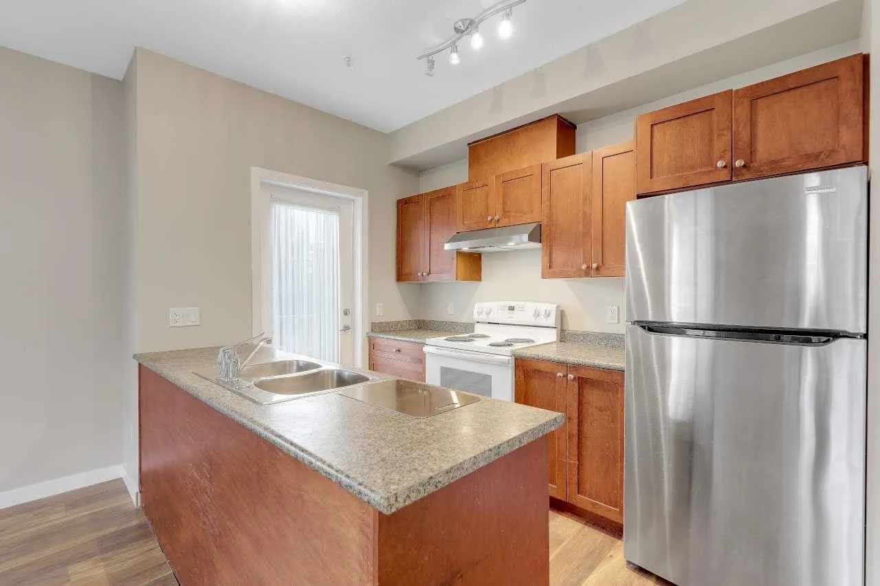 13277 108 Avenue #220