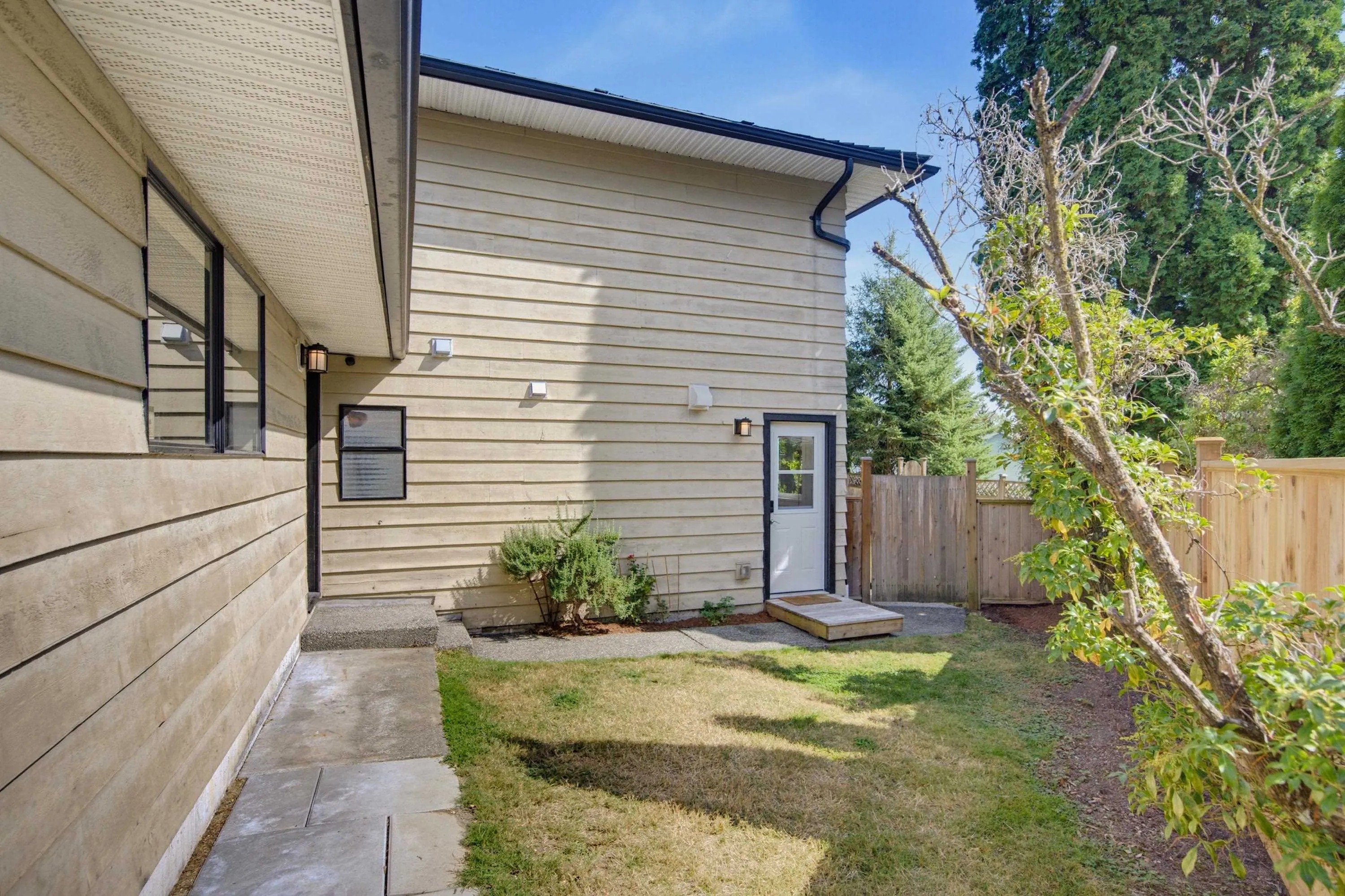 2550 Peregrine Place