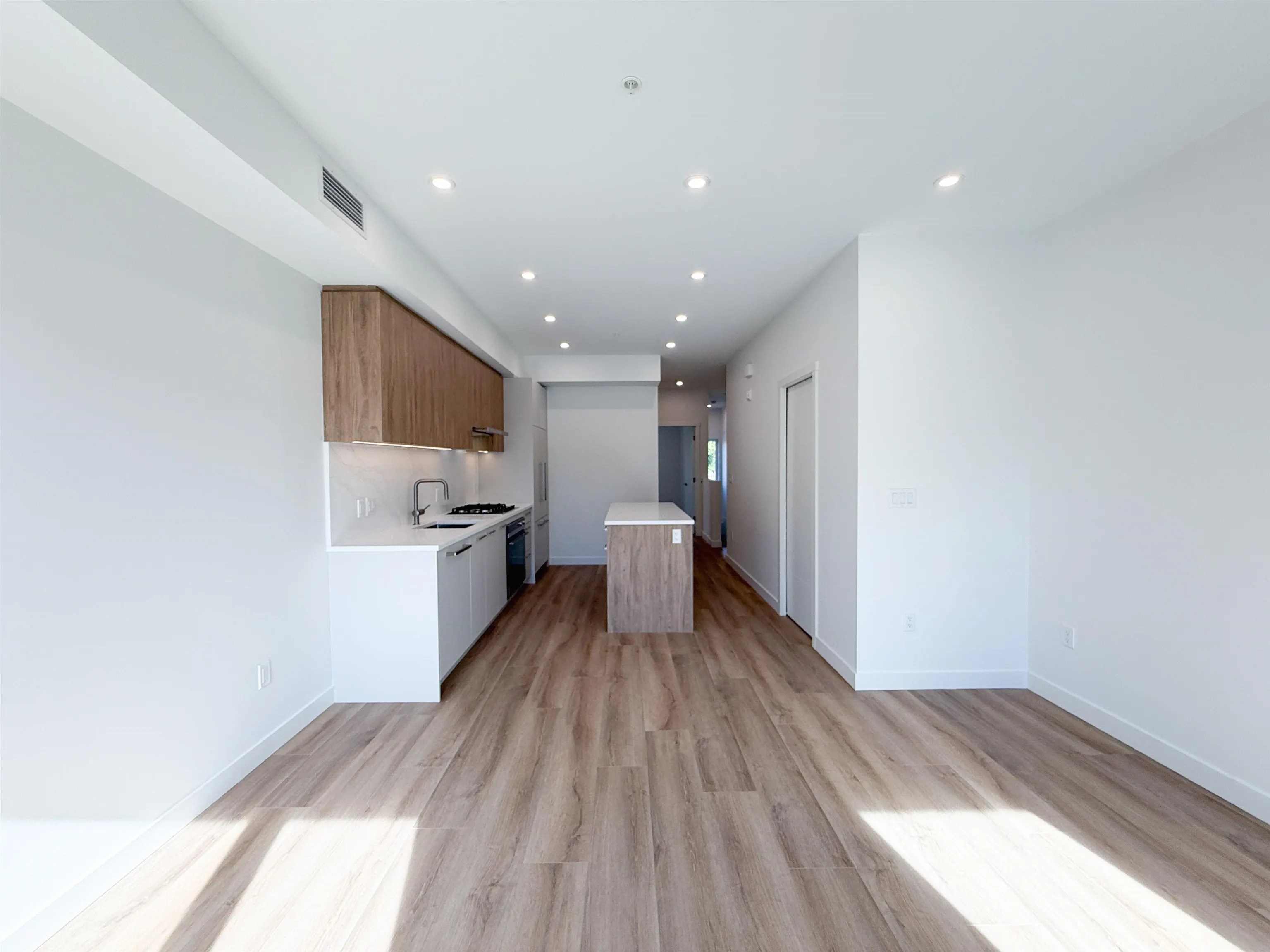 606 Madore Avenue #303