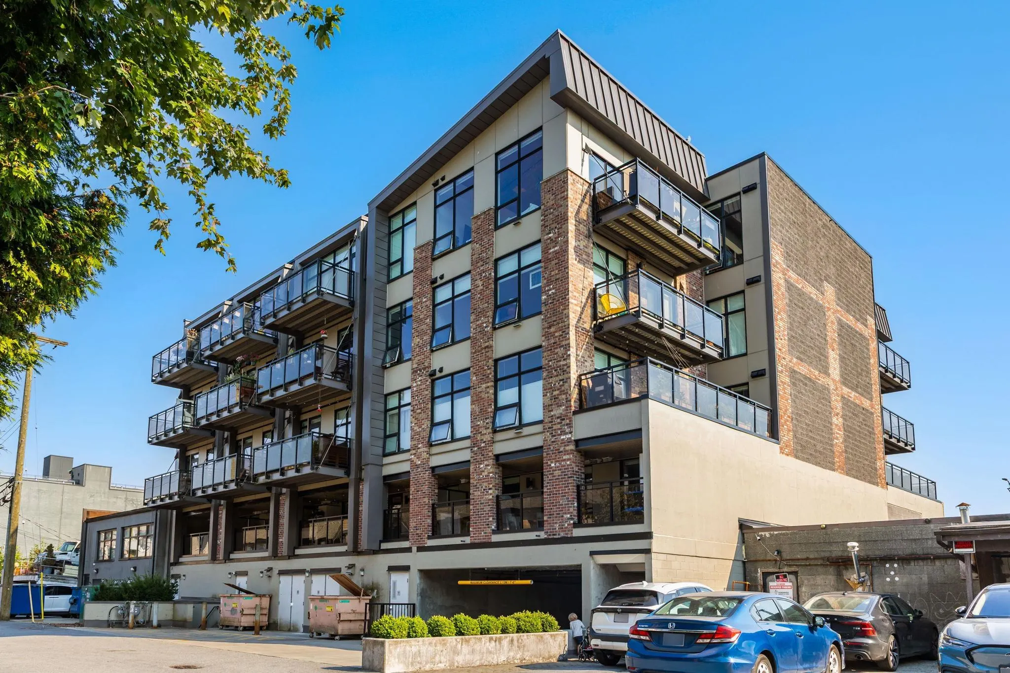 4223 Hastings Street #104