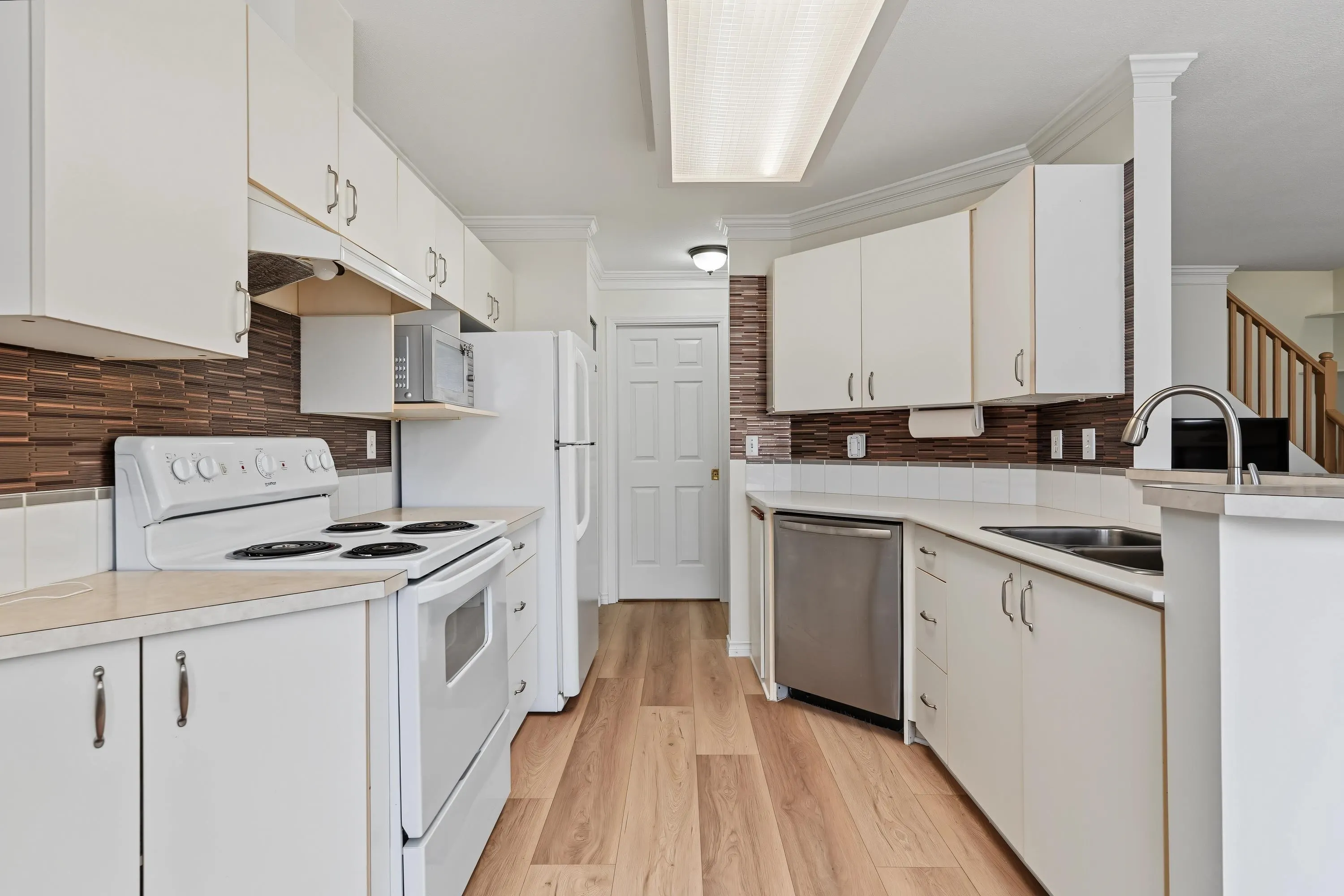 5464 201a Street #204