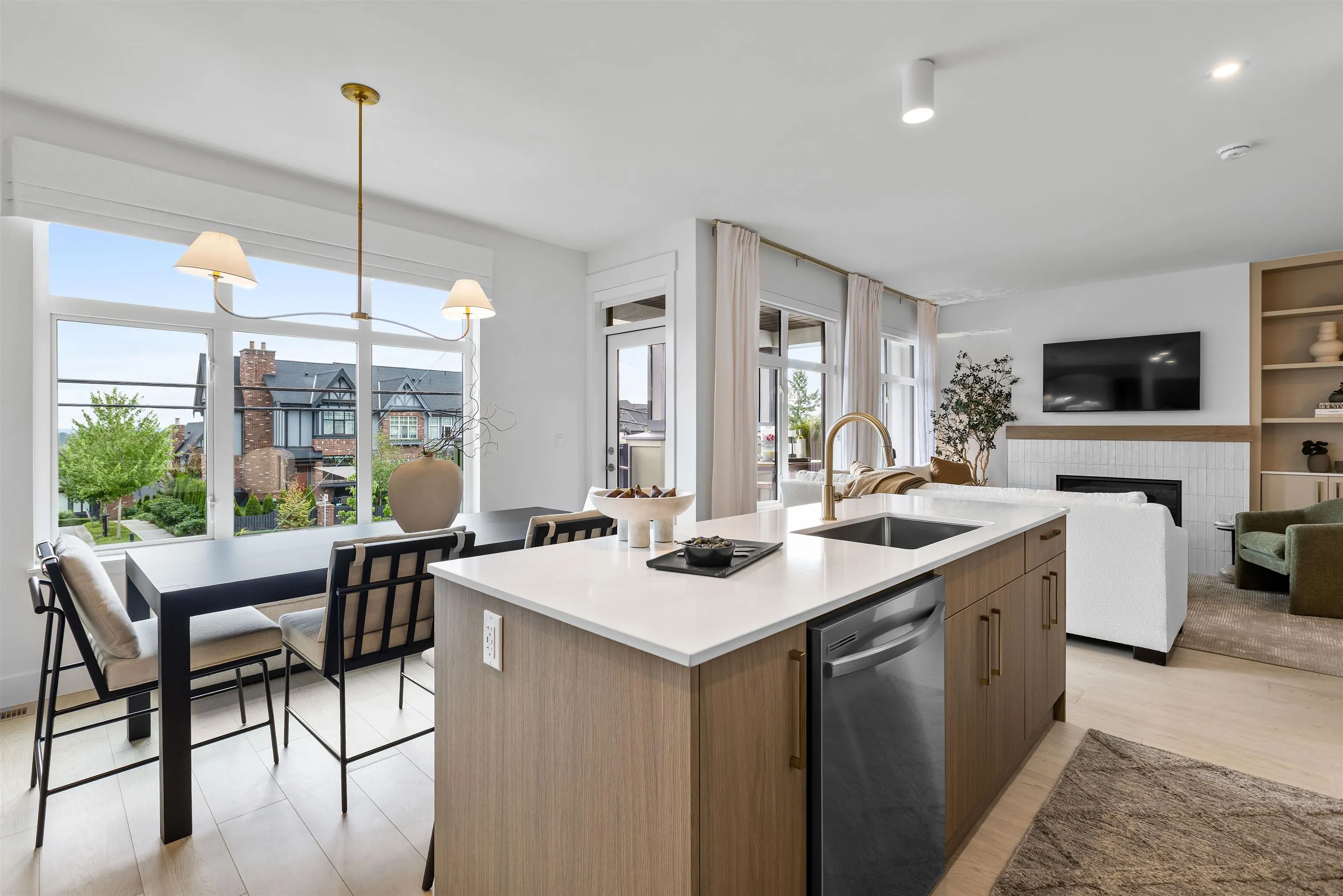 3546 Monson Crescent #163