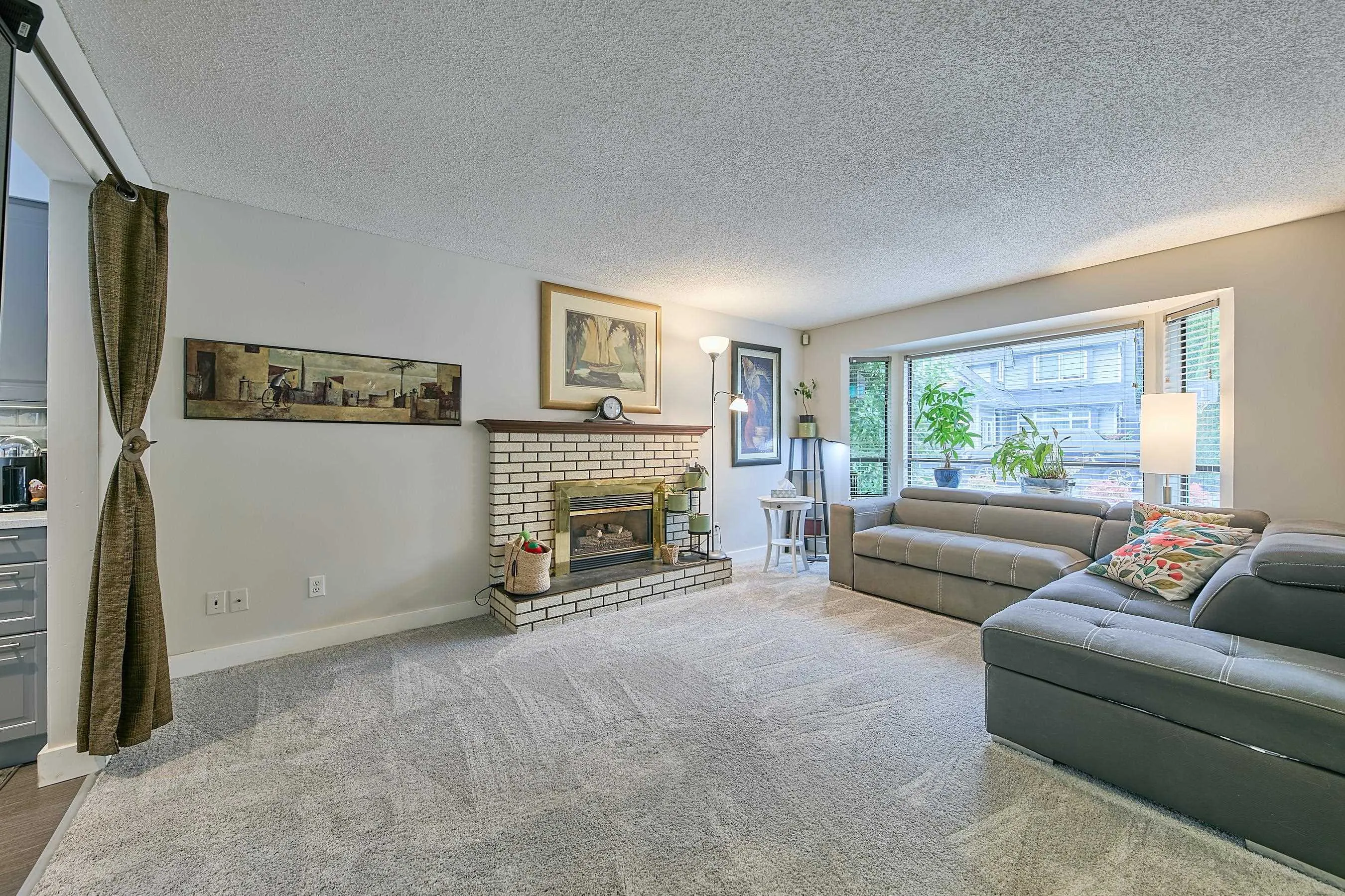 1294 River Drive