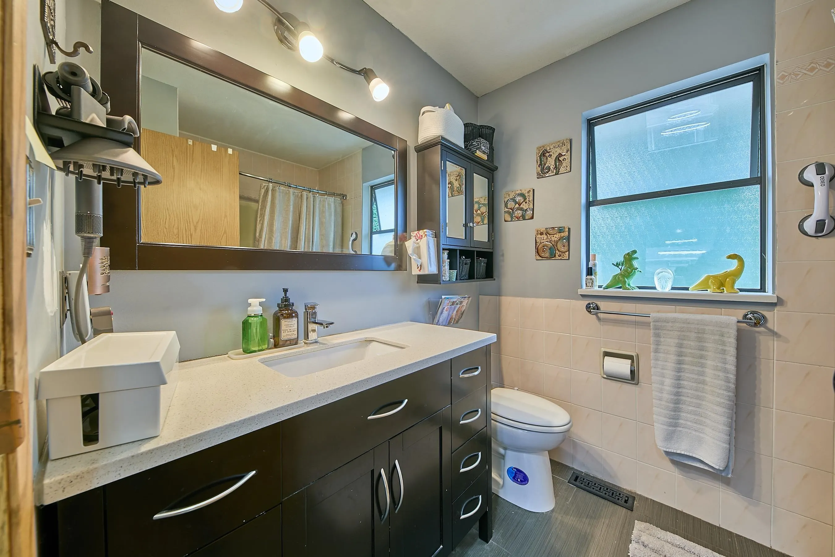 1294 River Drive