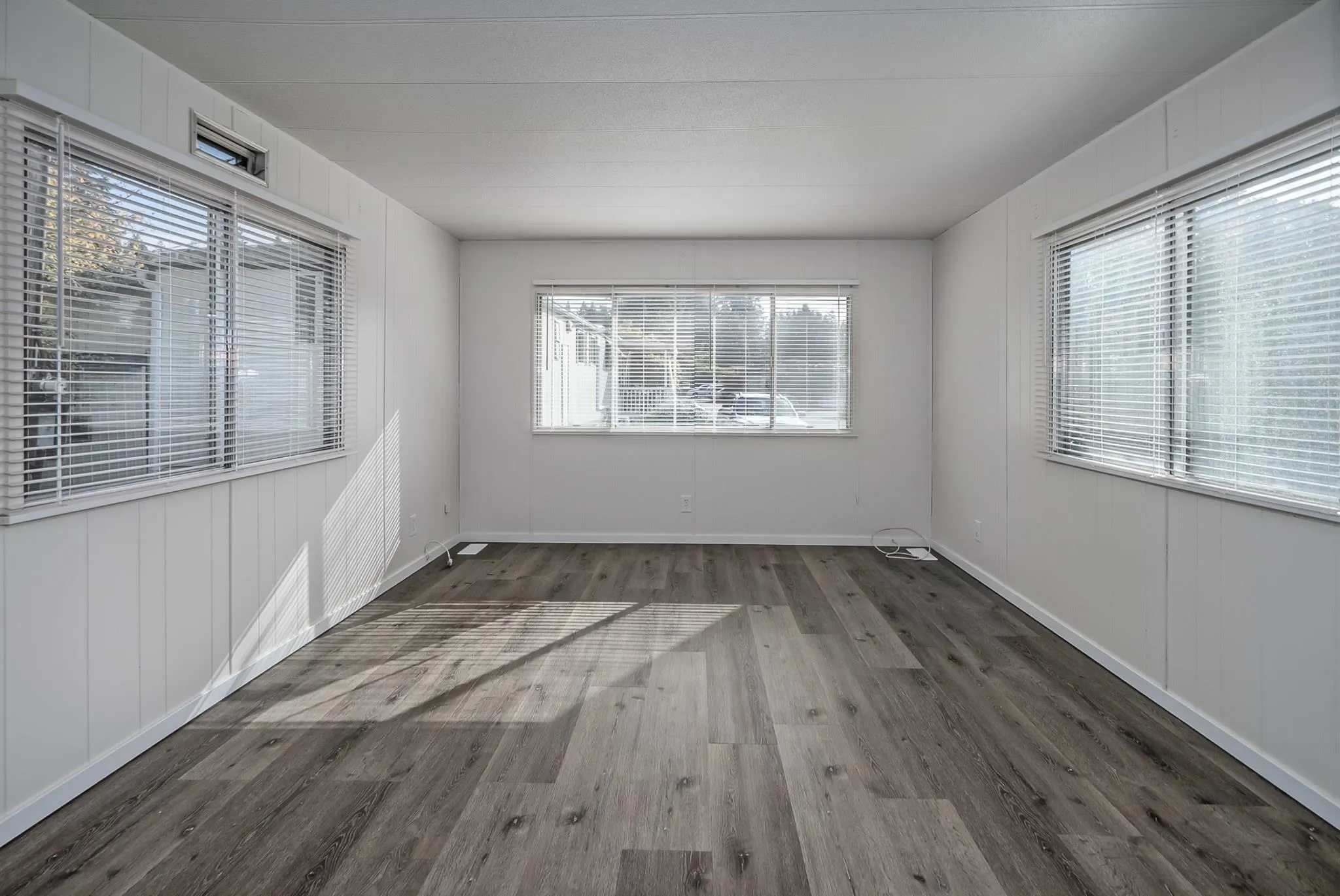 3031 200 Street #5