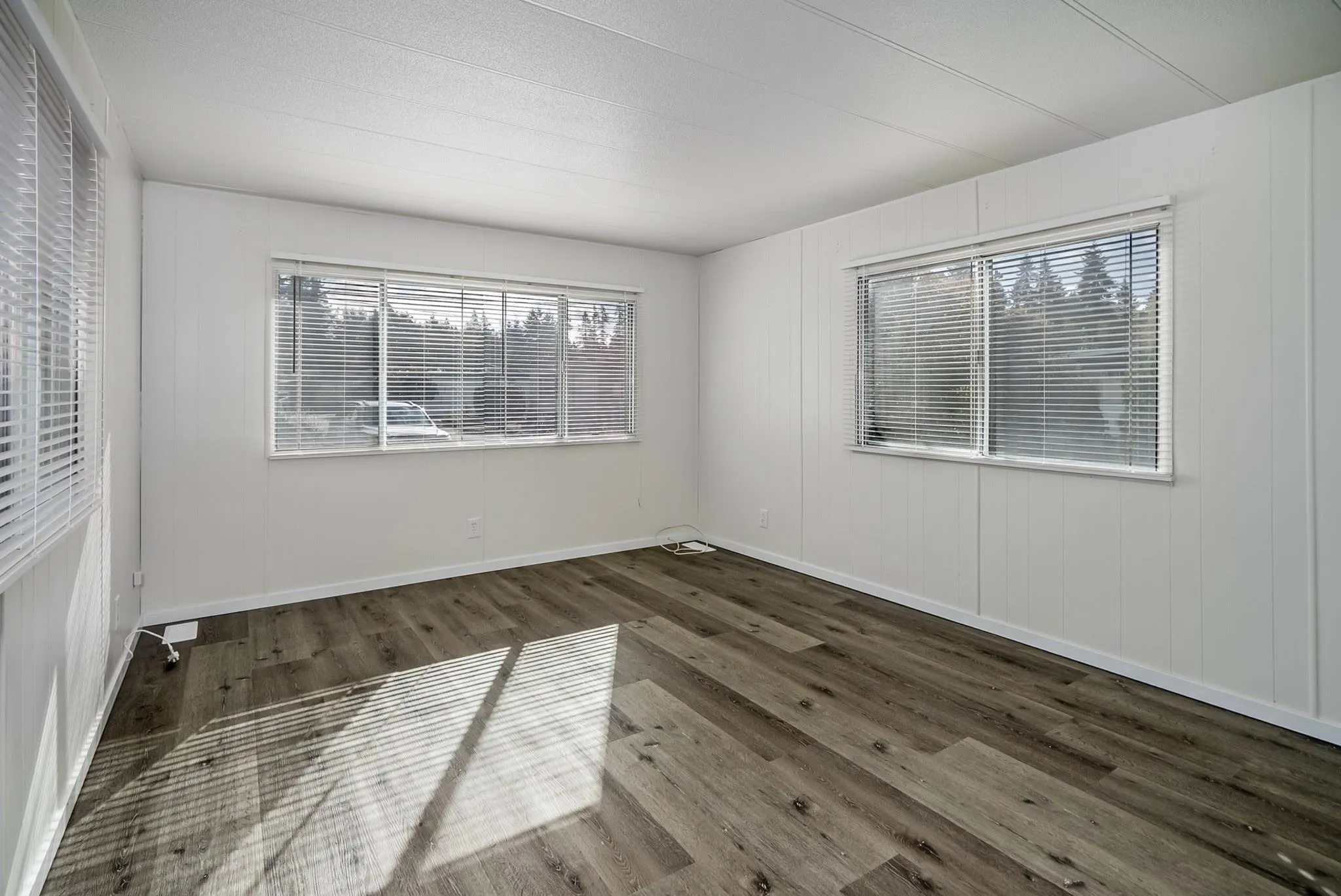 3031 200 Street #5