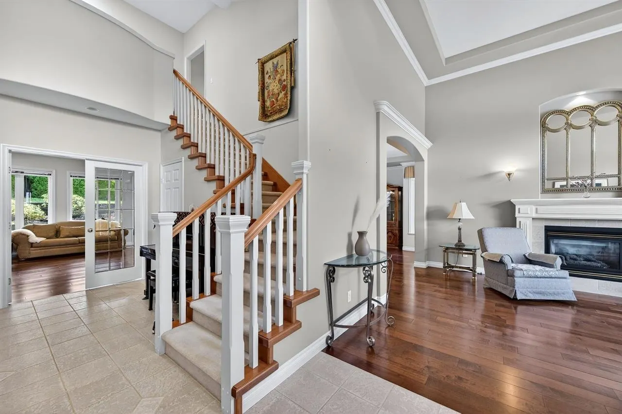 9493 163 Street