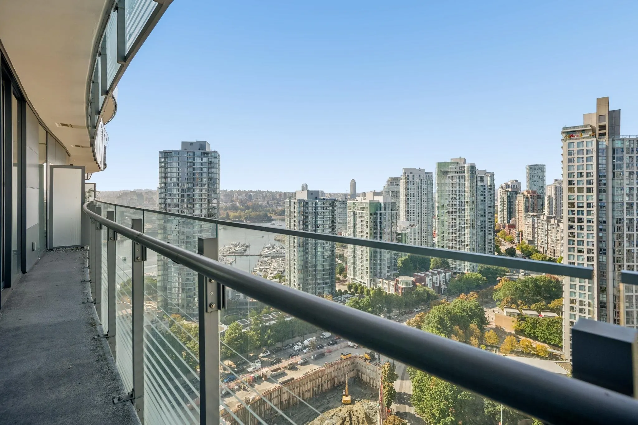 89 Nelson Street #2401