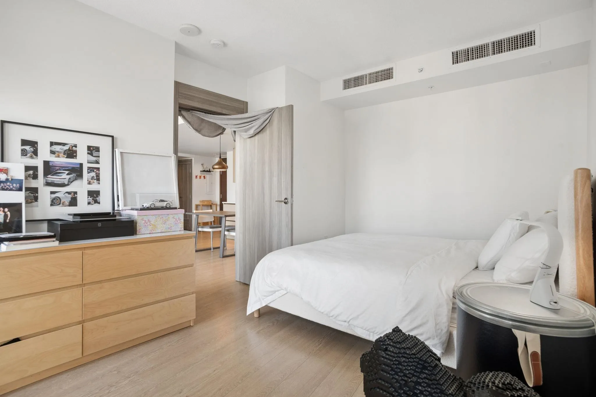 89 Nelson Street #2401