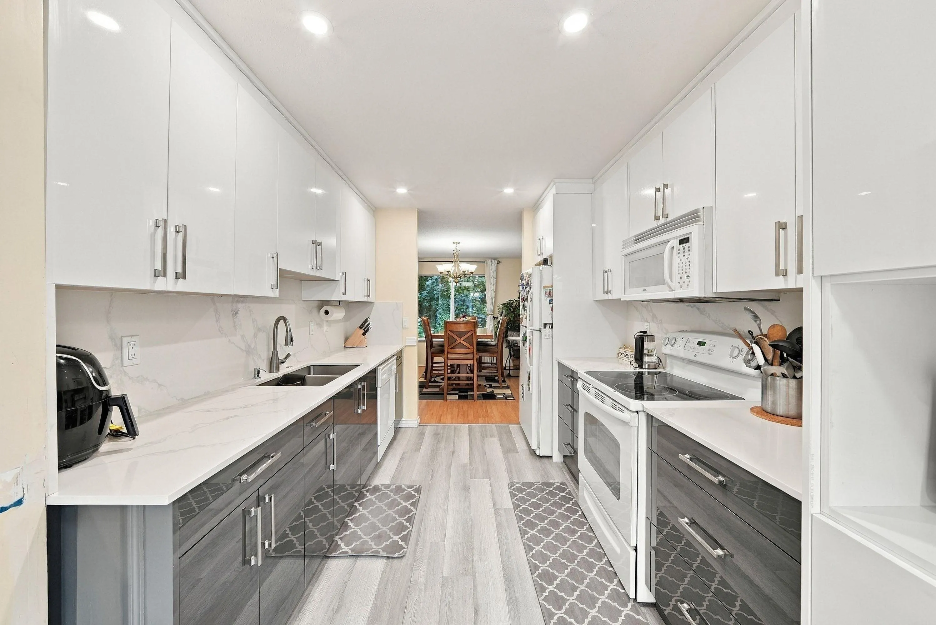 32339 7 Avenue #6