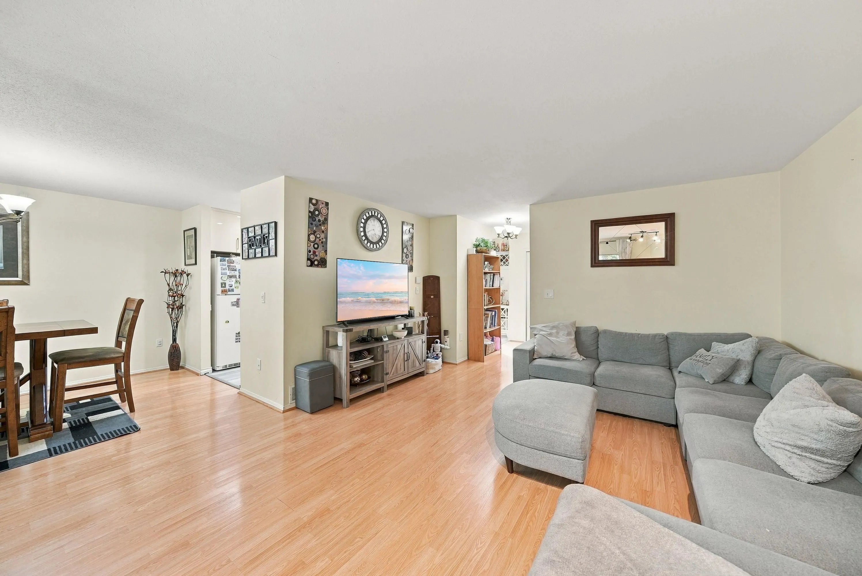 32339 7 Avenue #6