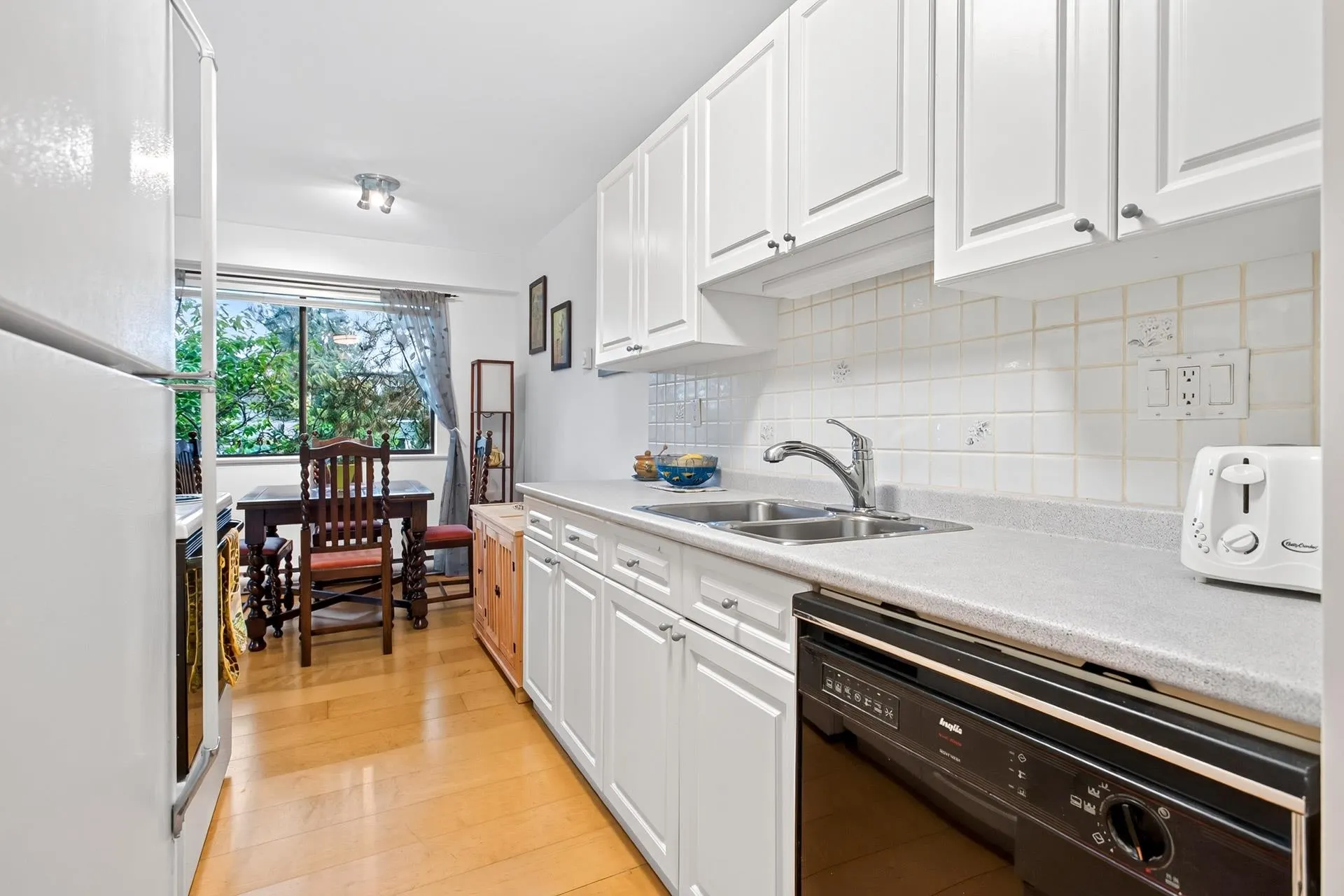 1721 St. Georges Avenue #303