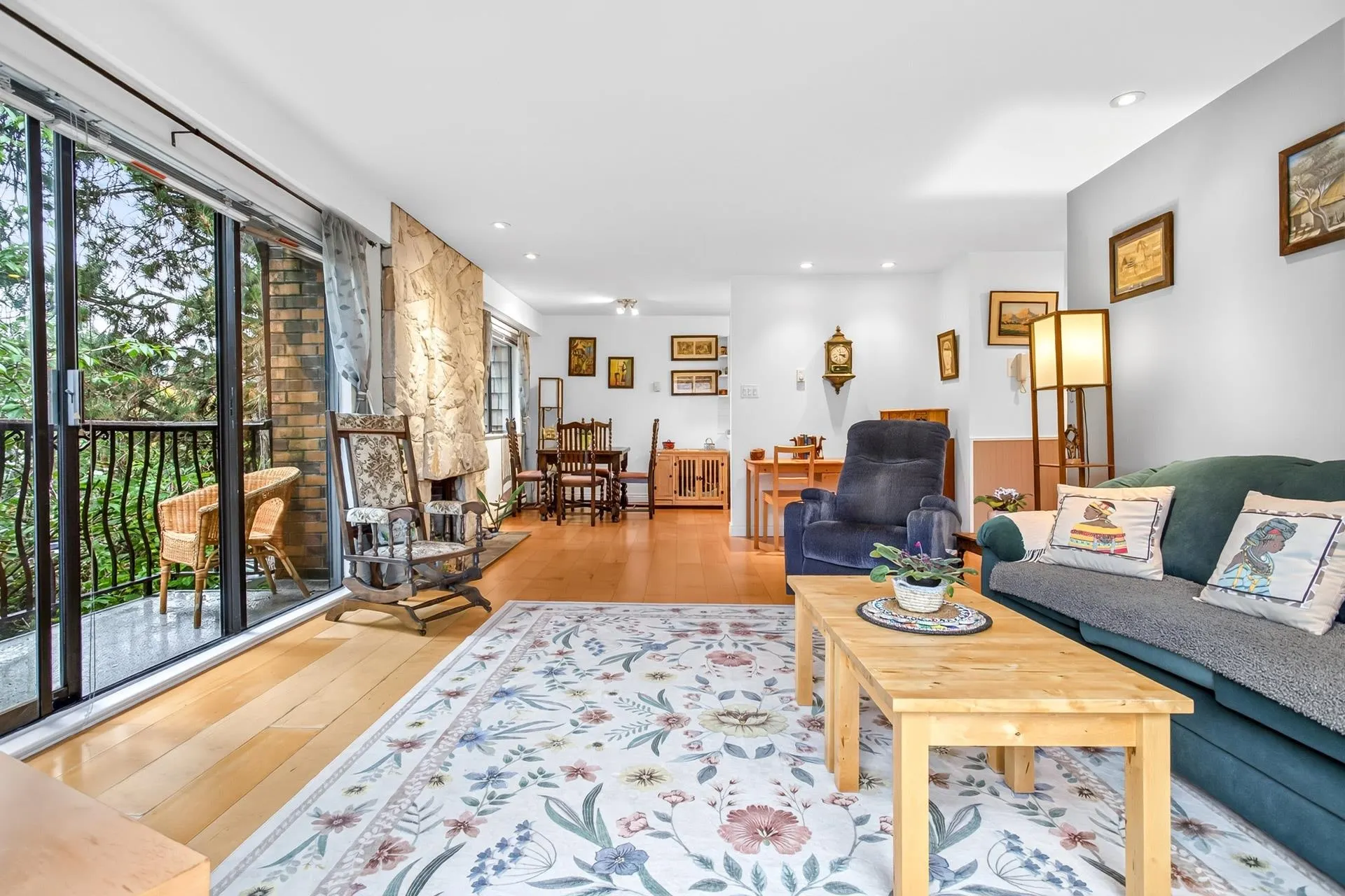 1721 St. Georges Avenue #303