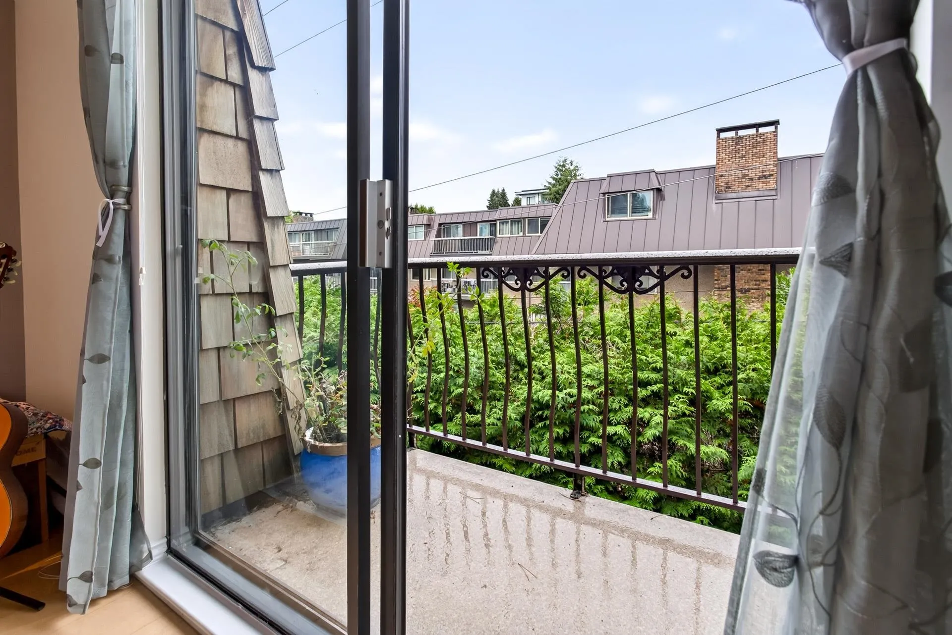 1721 St. Georges Avenue #303