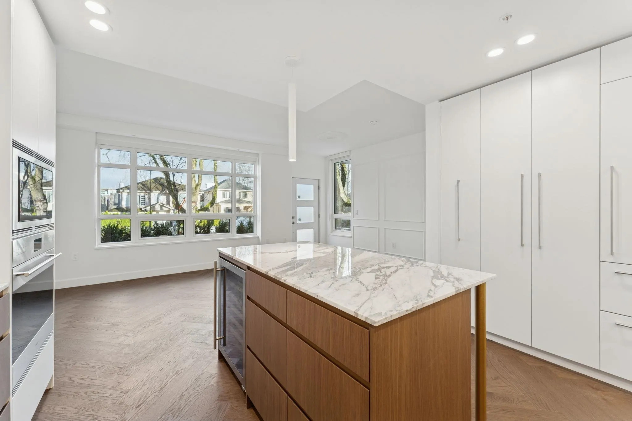 3668 W 10th Avenue #101