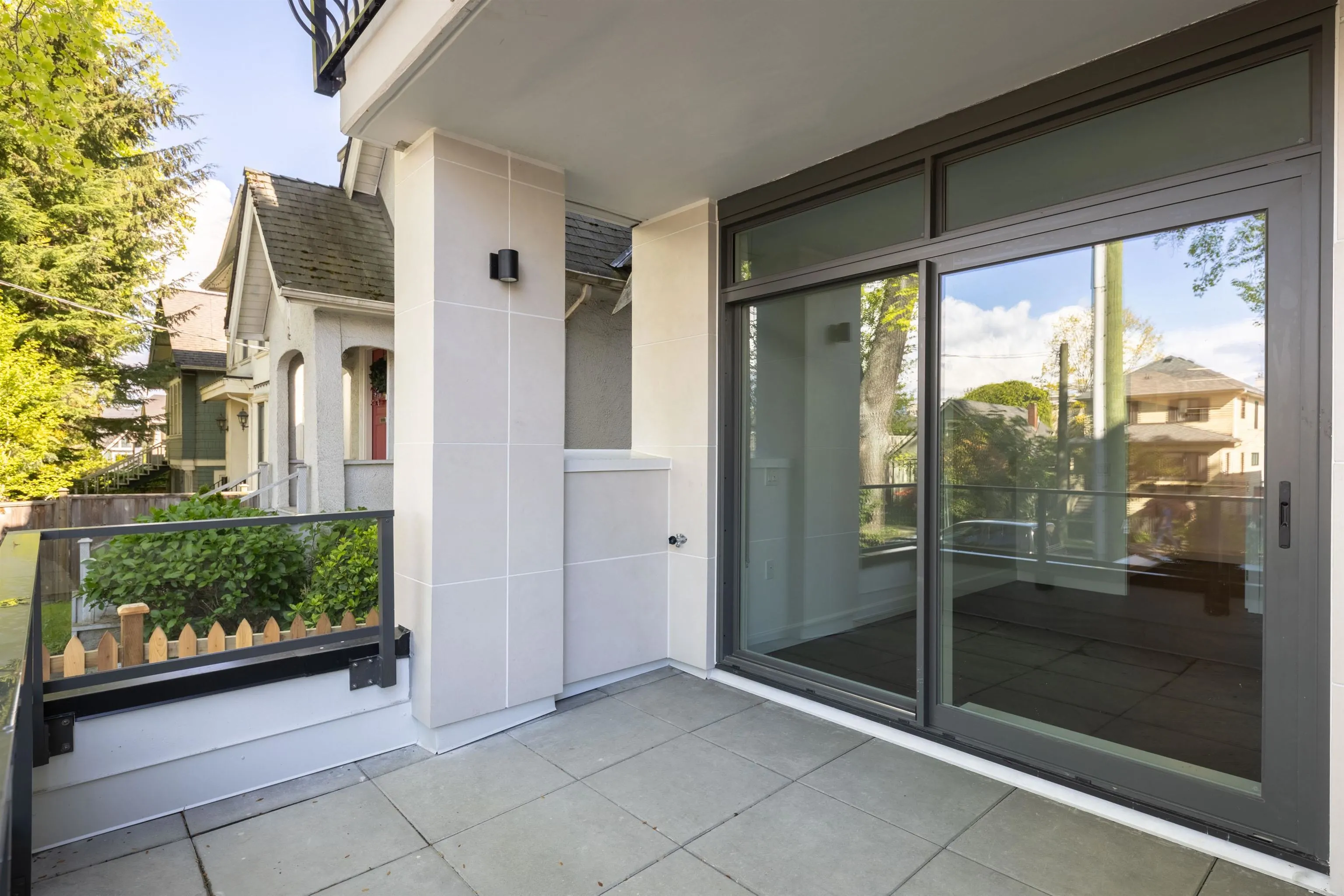 3668 W 10th Avenue #101