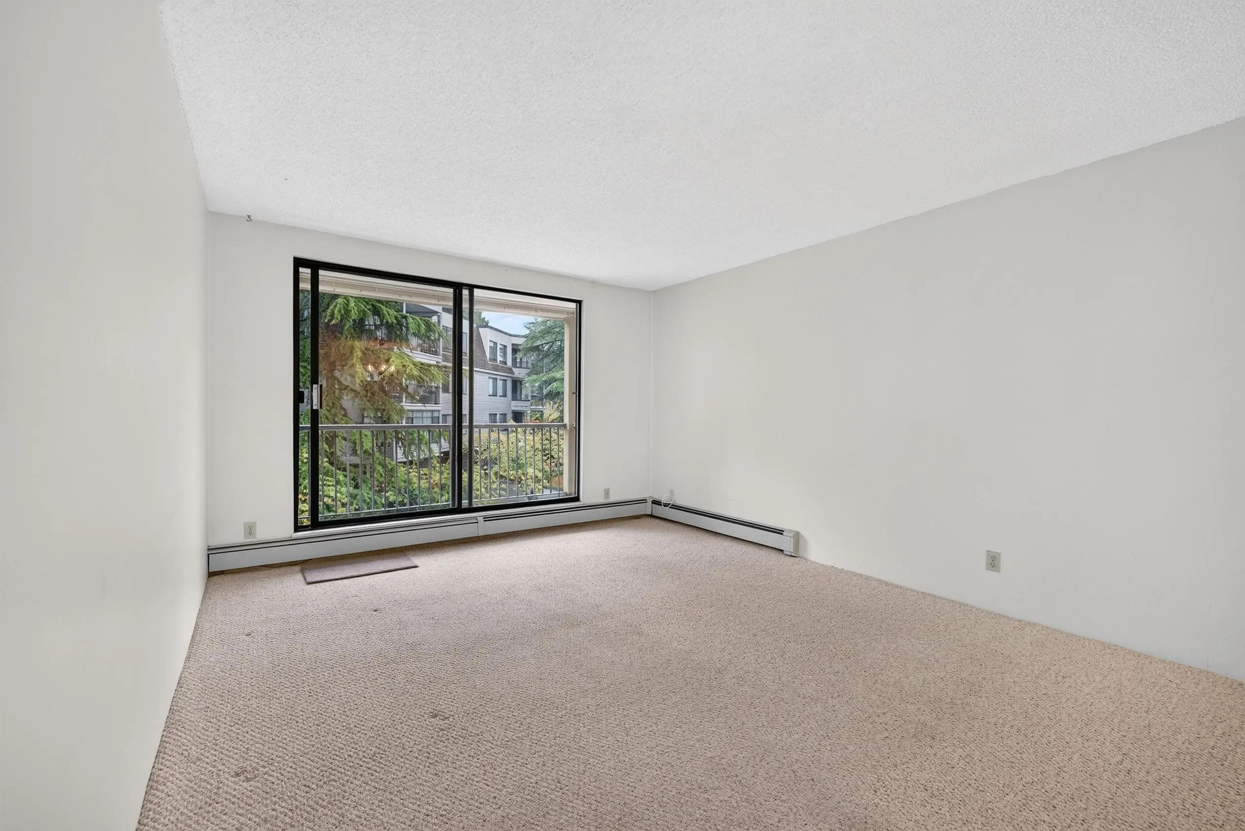 1760 Southmere Crescent #207