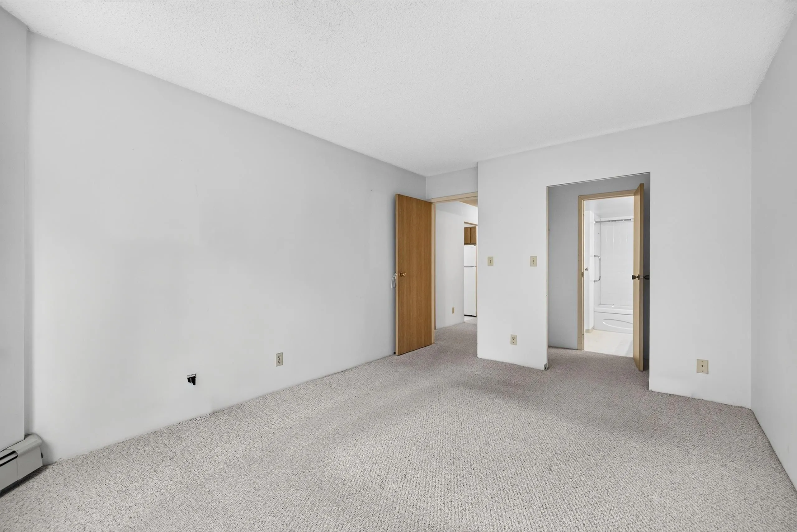 1760 Southmere Crescent #207