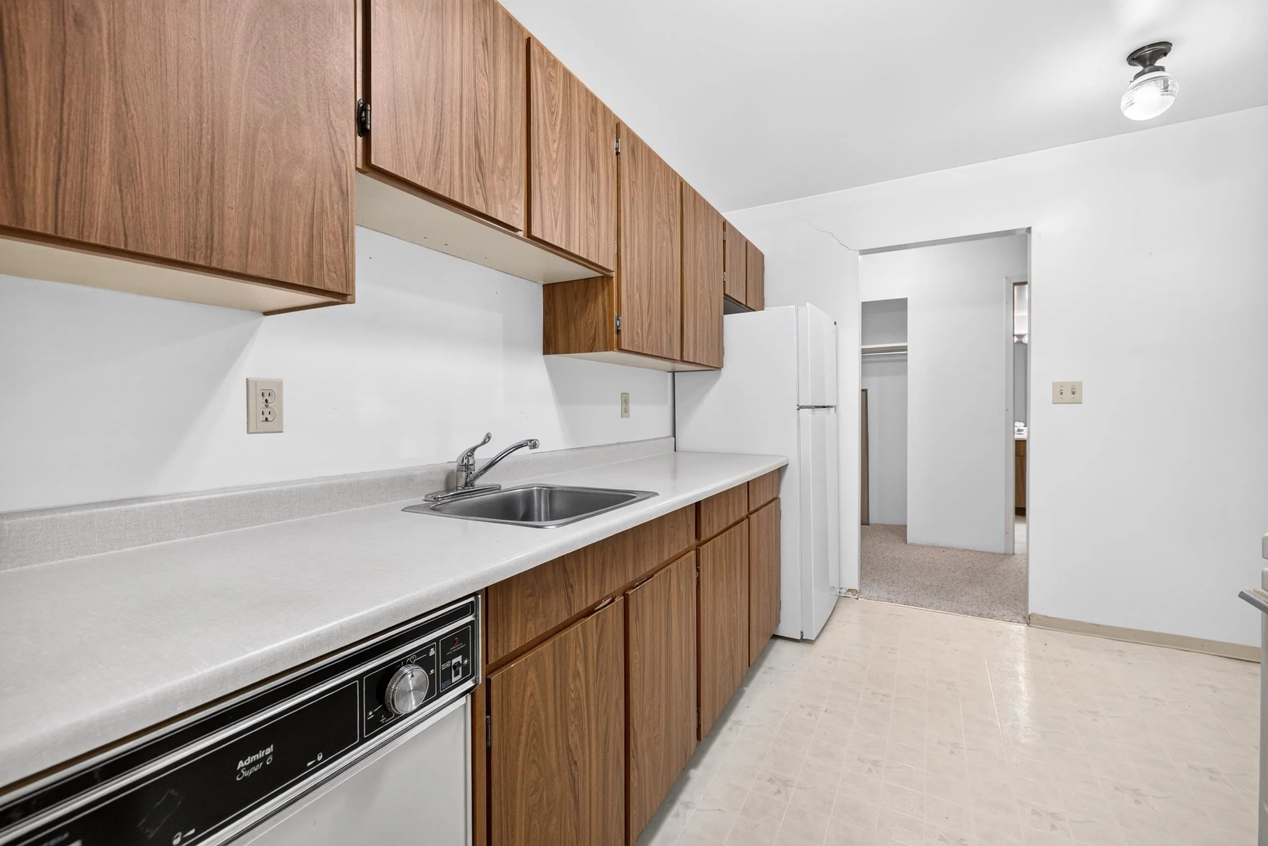 1760 Southmere Crescent #207