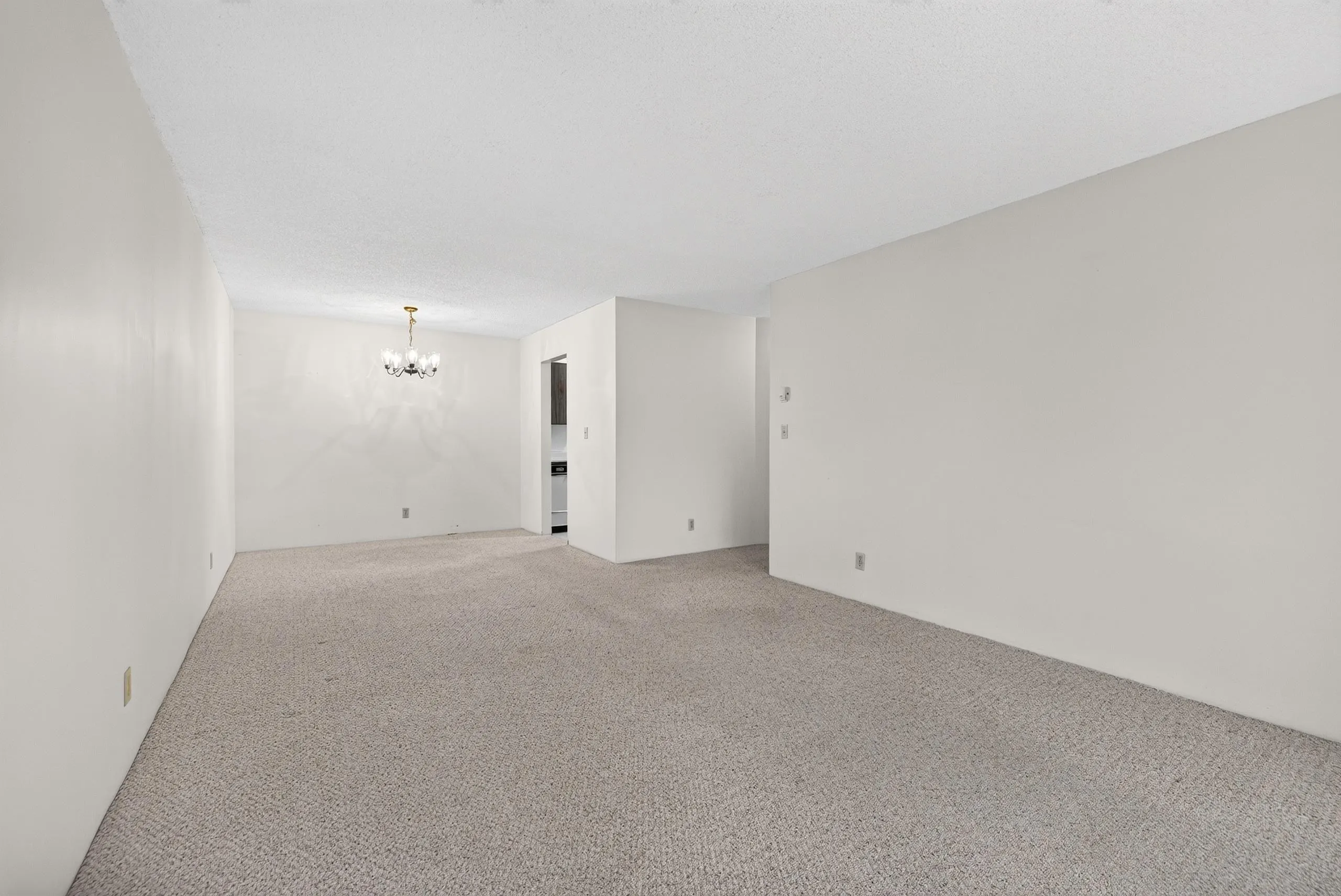 1760 Southmere Crescent #207