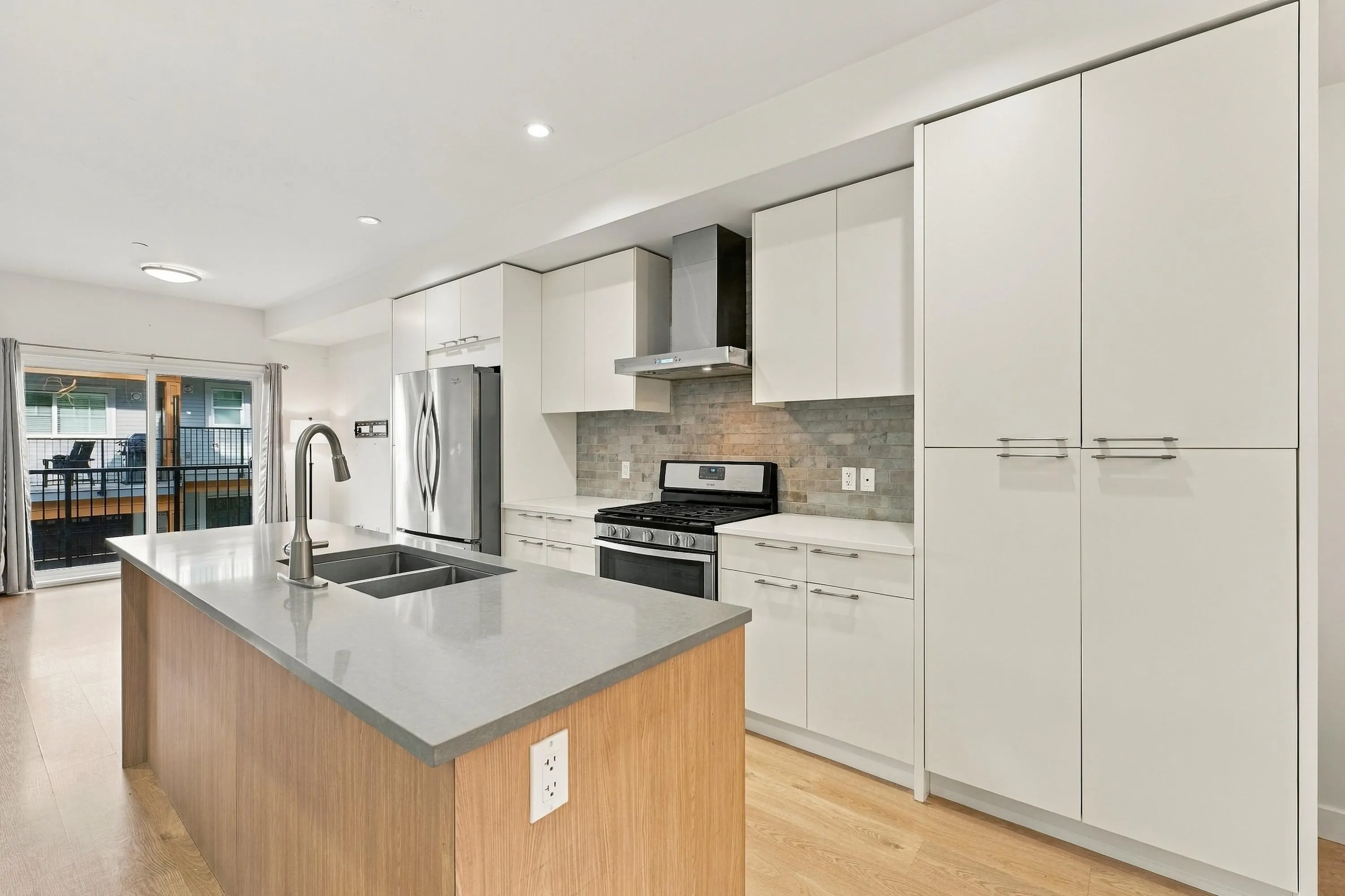 22810 113 Avenue #25