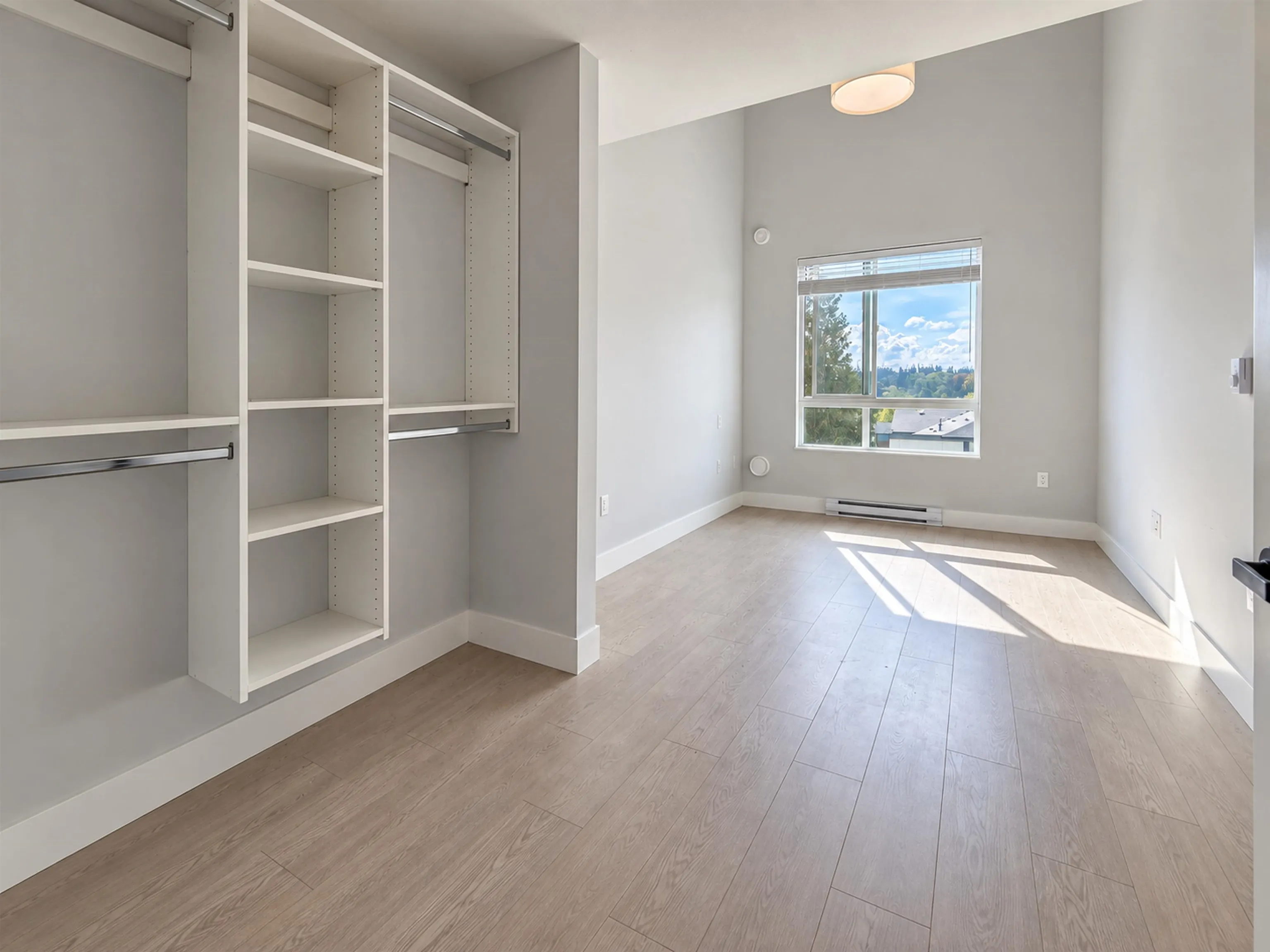 19825 54 Avenue #409