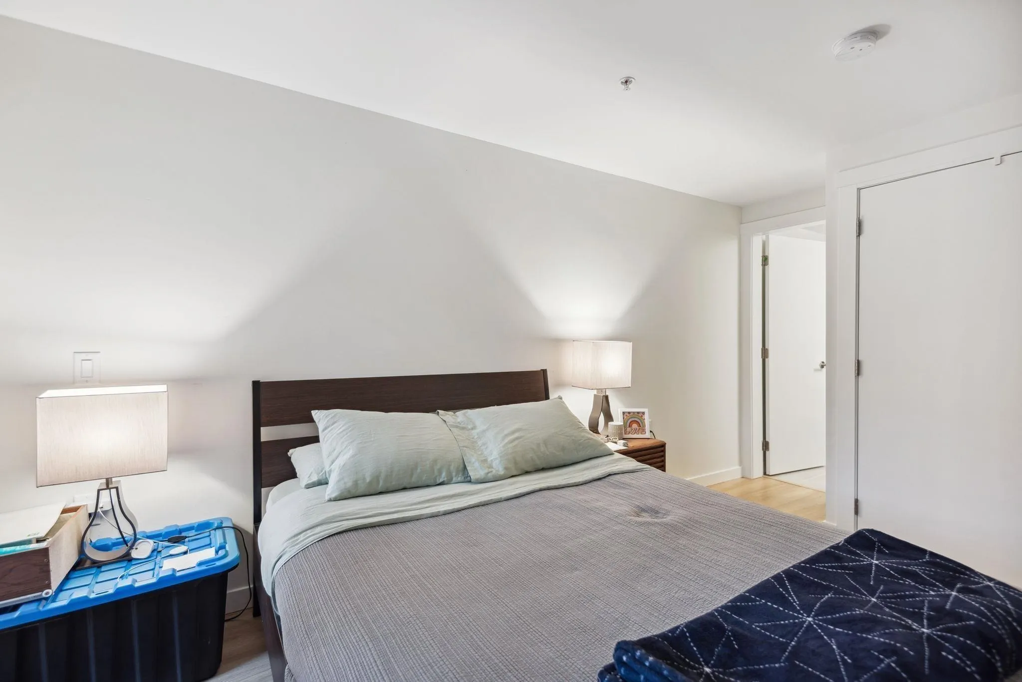 232 Sixth Street #207