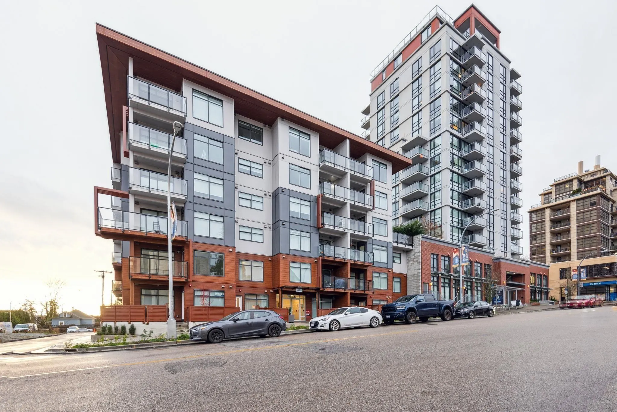 232 Sixth Street #207